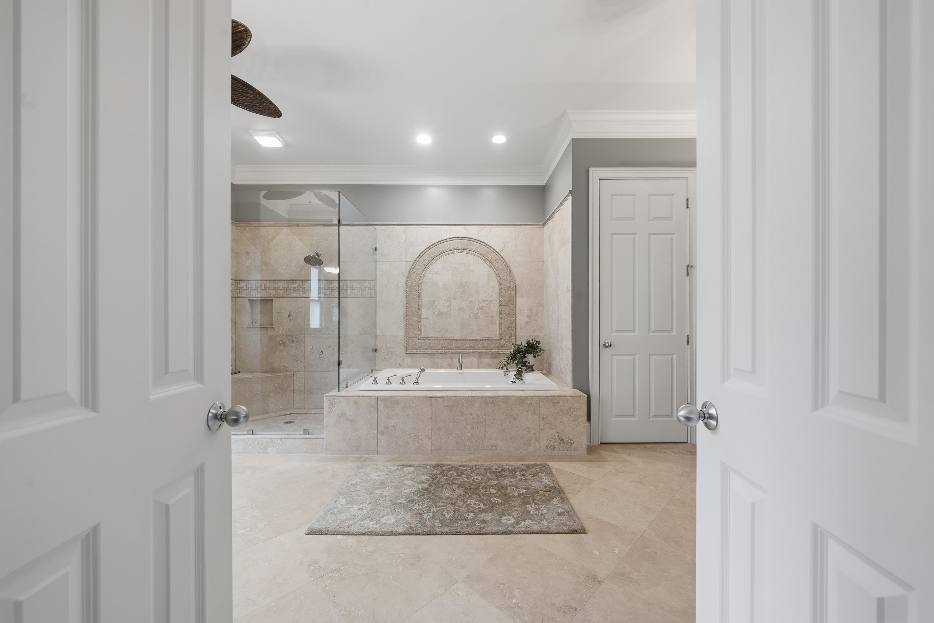 1051 CAWTHORNE LANE image 47