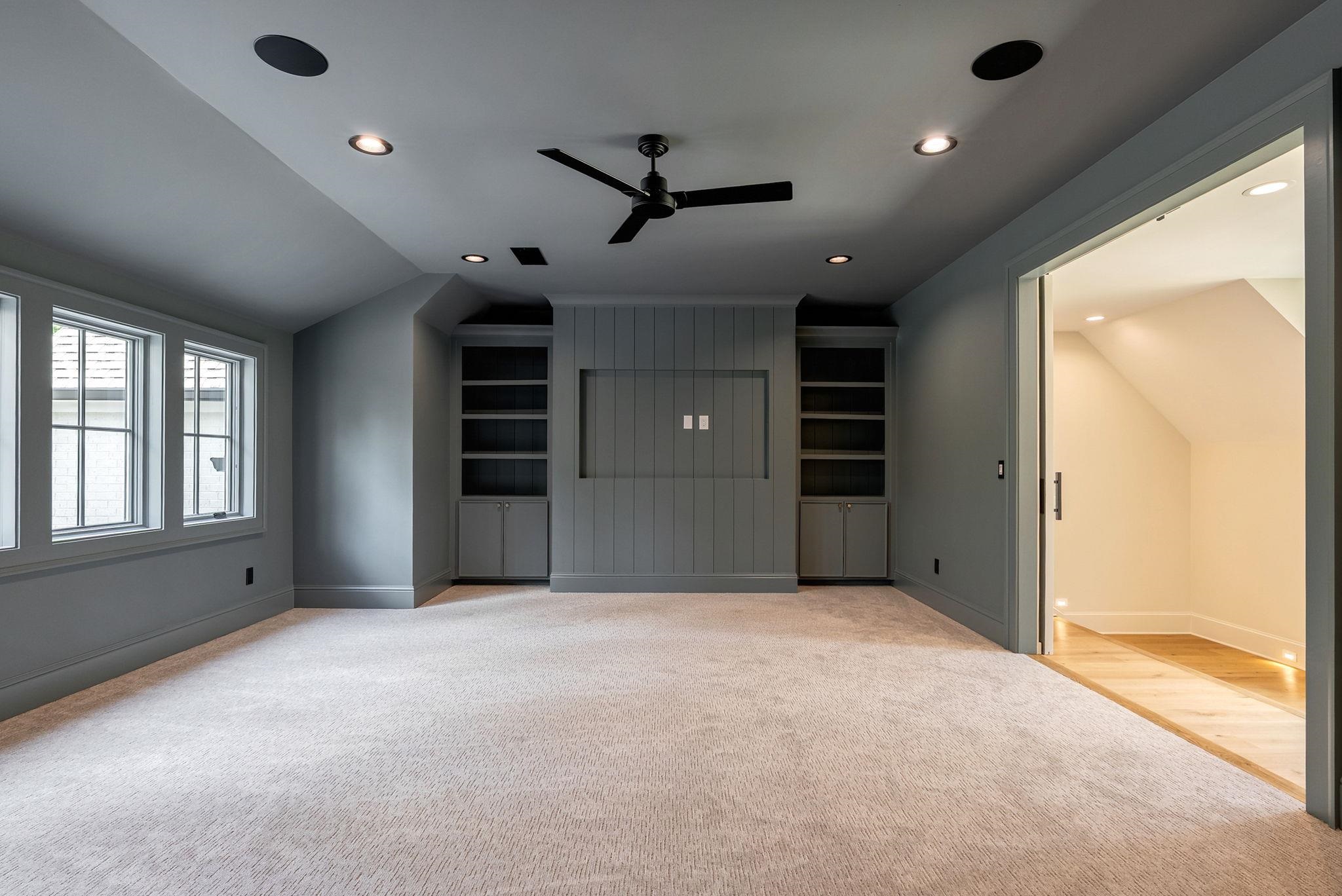 1010 AMASA LANE image 38