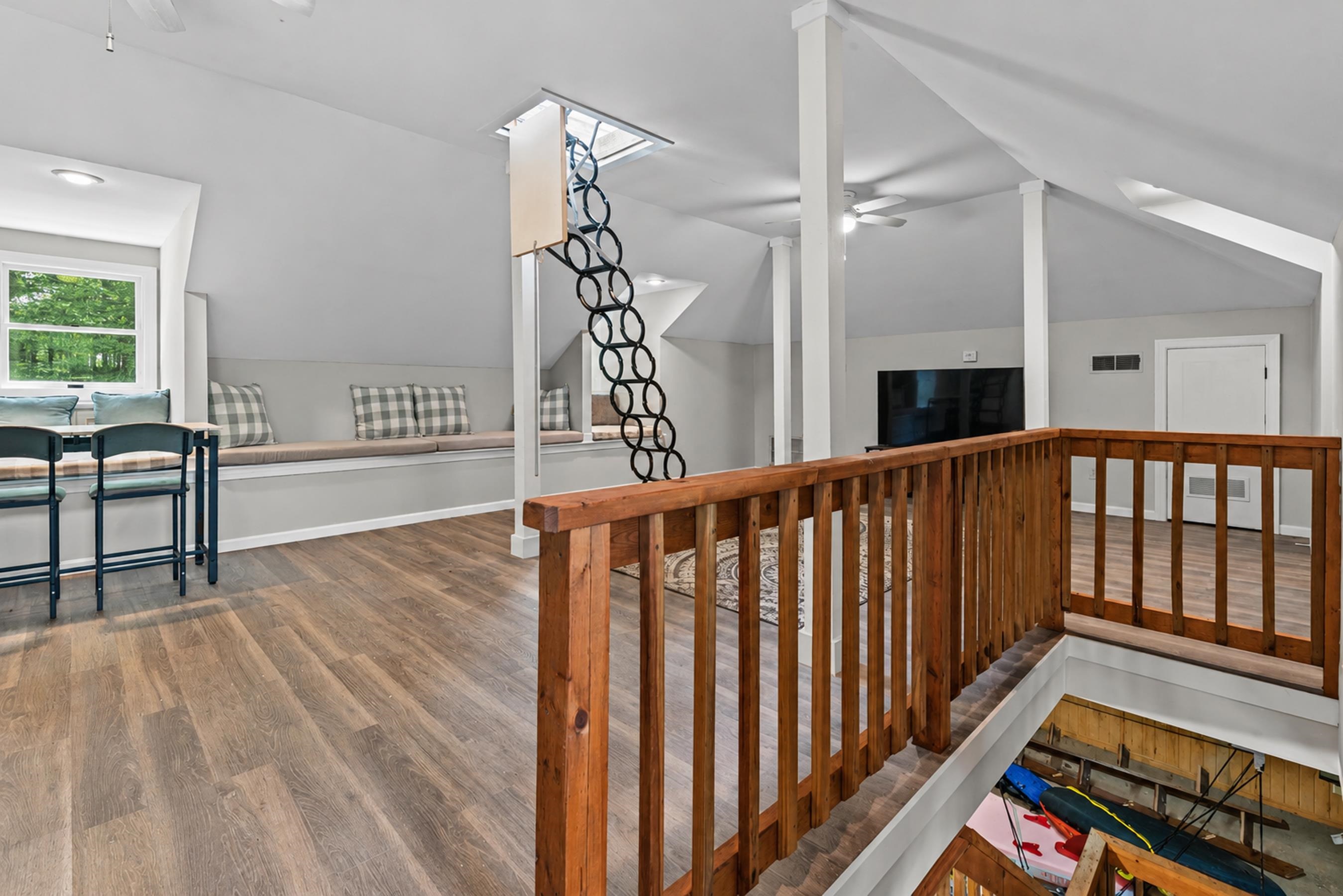1241 MERCER TRAIL image 63