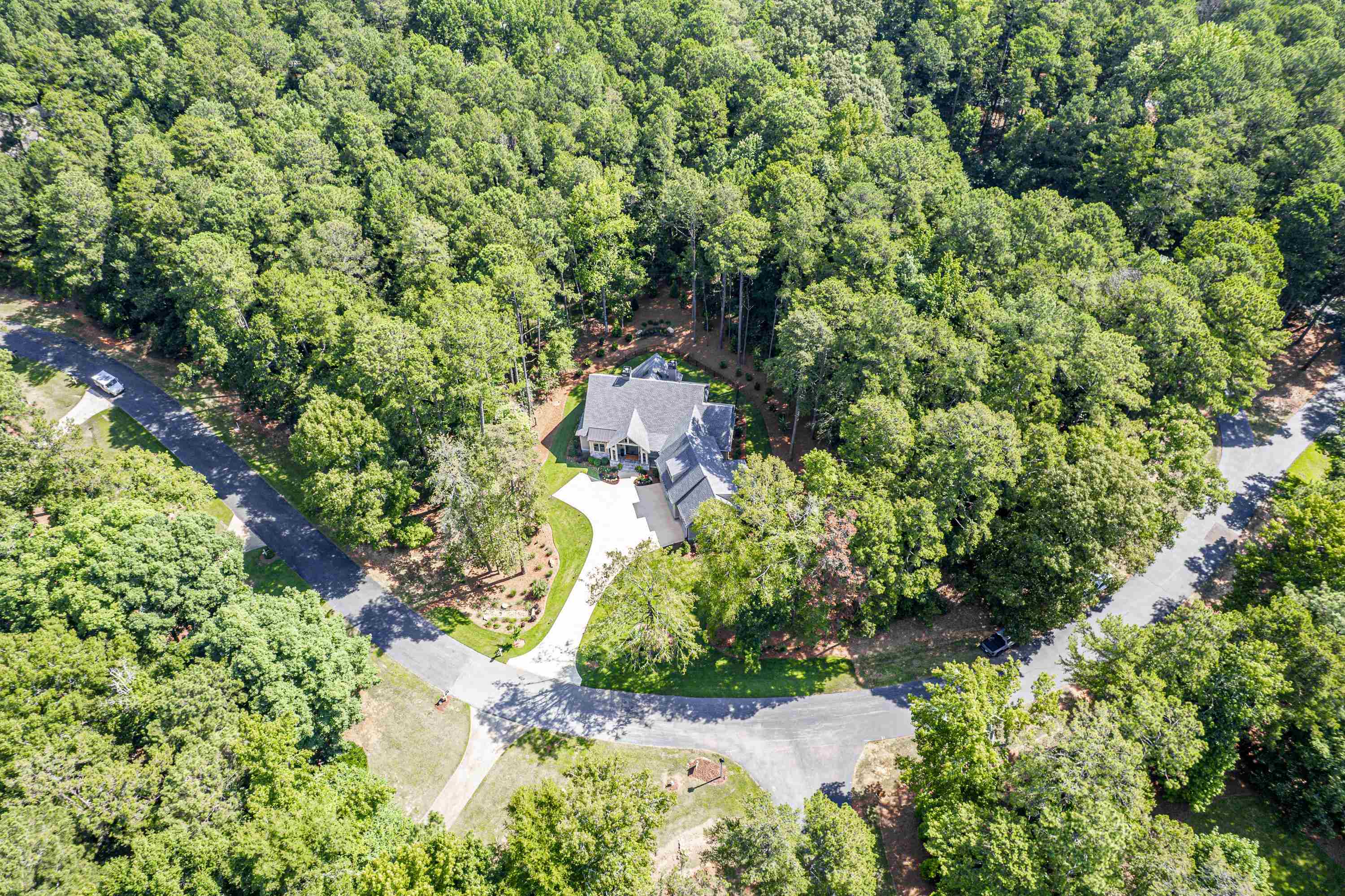 1060 CENTENNIAL POST image 36