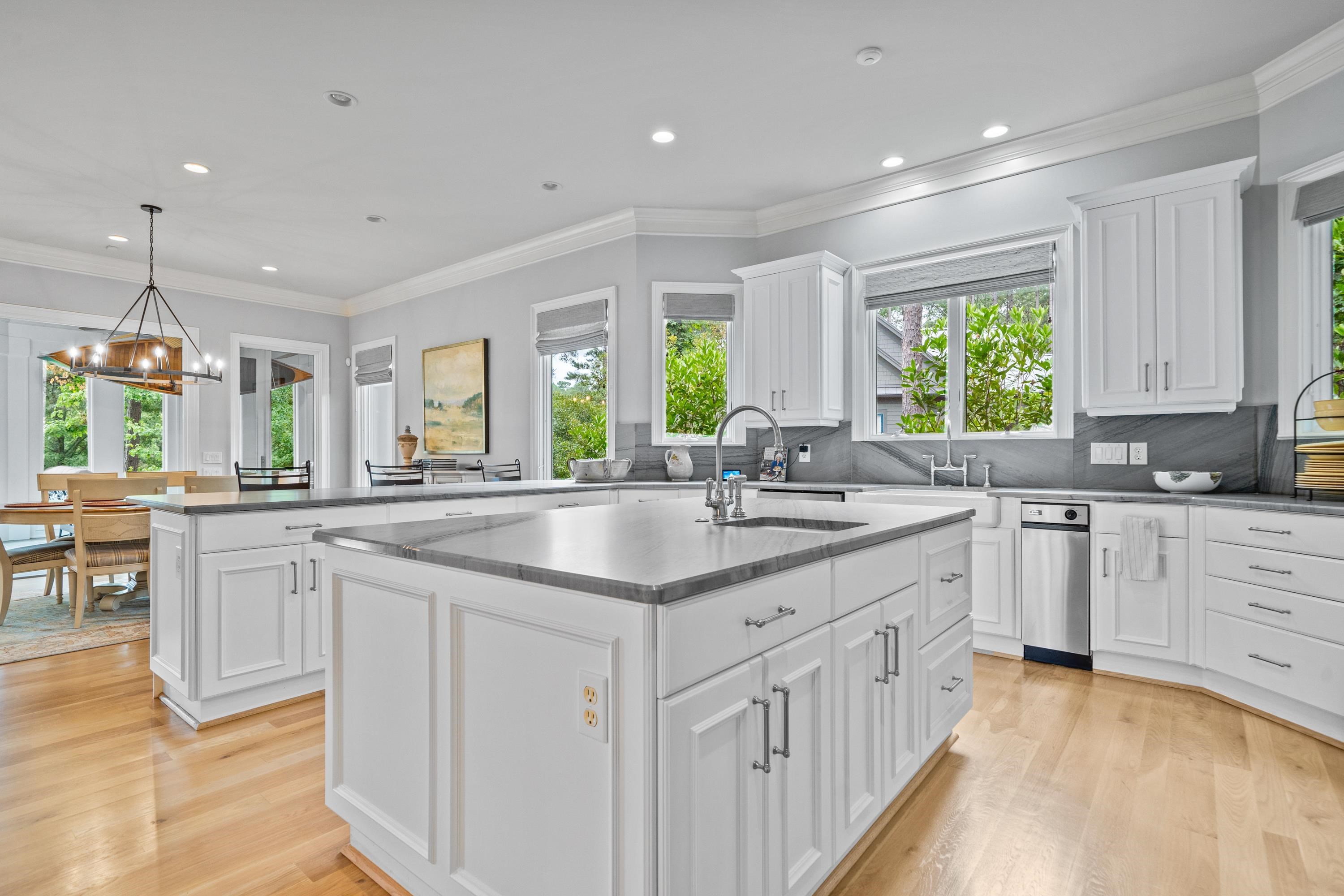 1221 LAKE CLUB DRIVE image 29