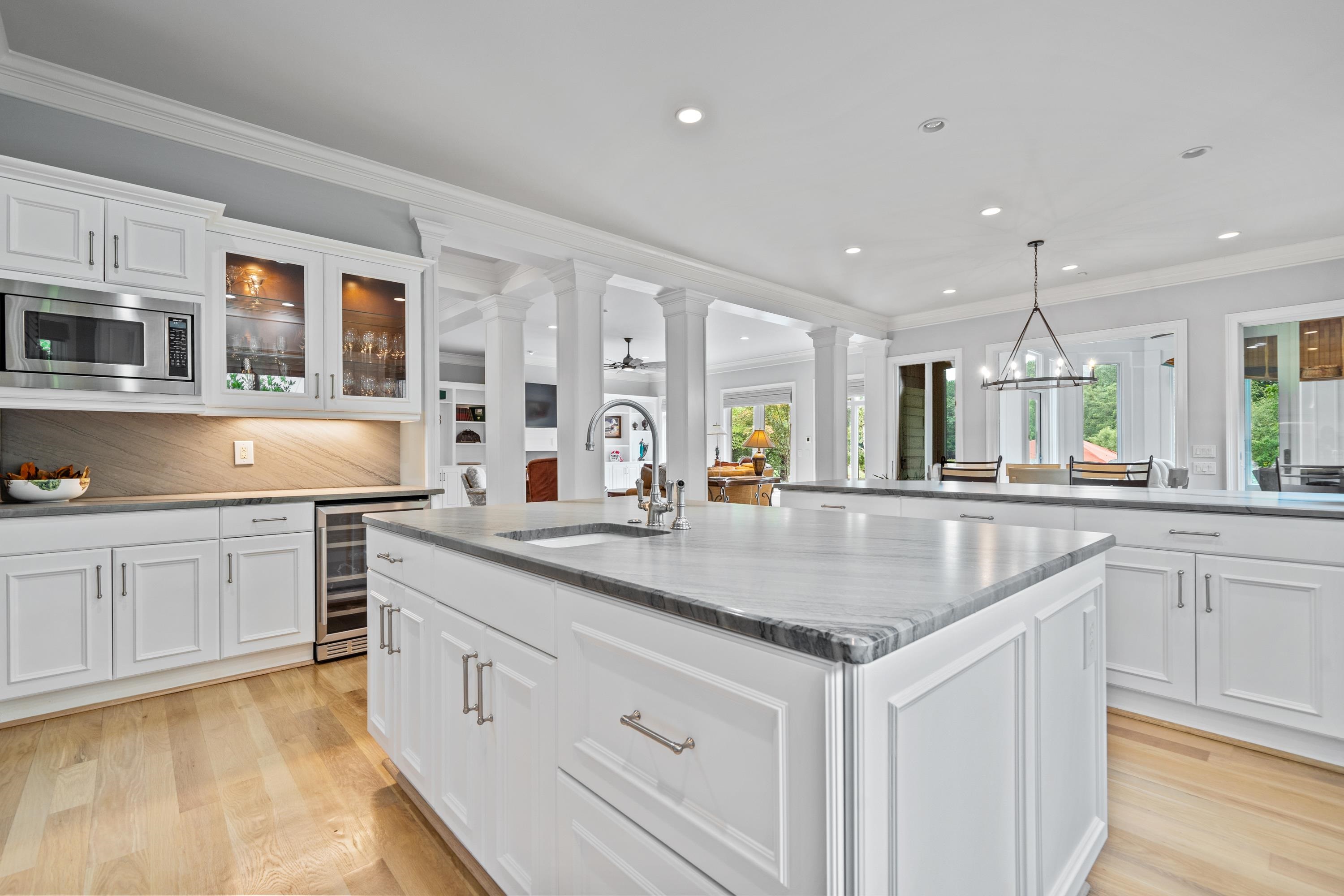 1221 LAKE CLUB DRIVE image 31