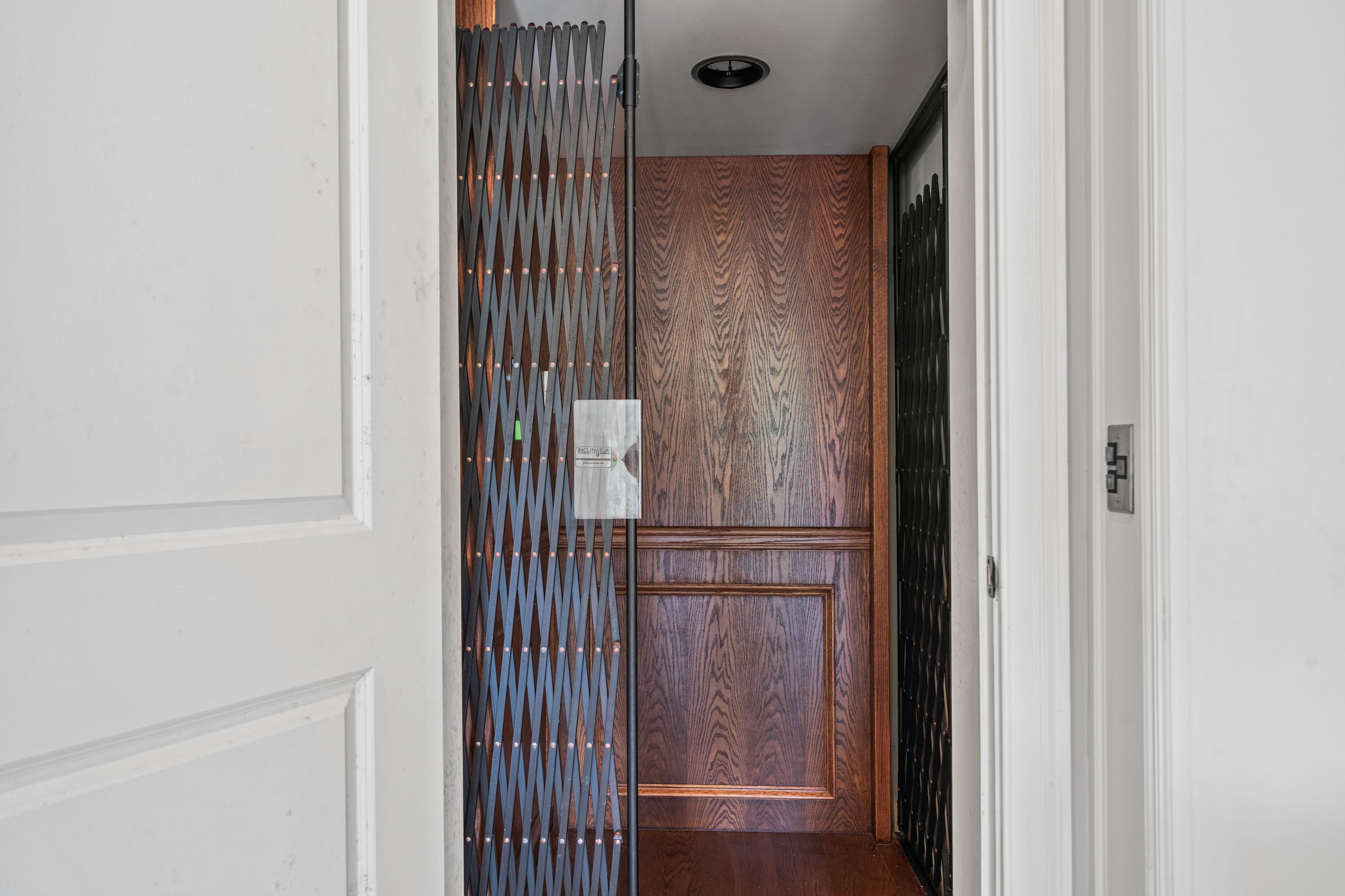 1221 LAKE CLUB DRIVE image 36