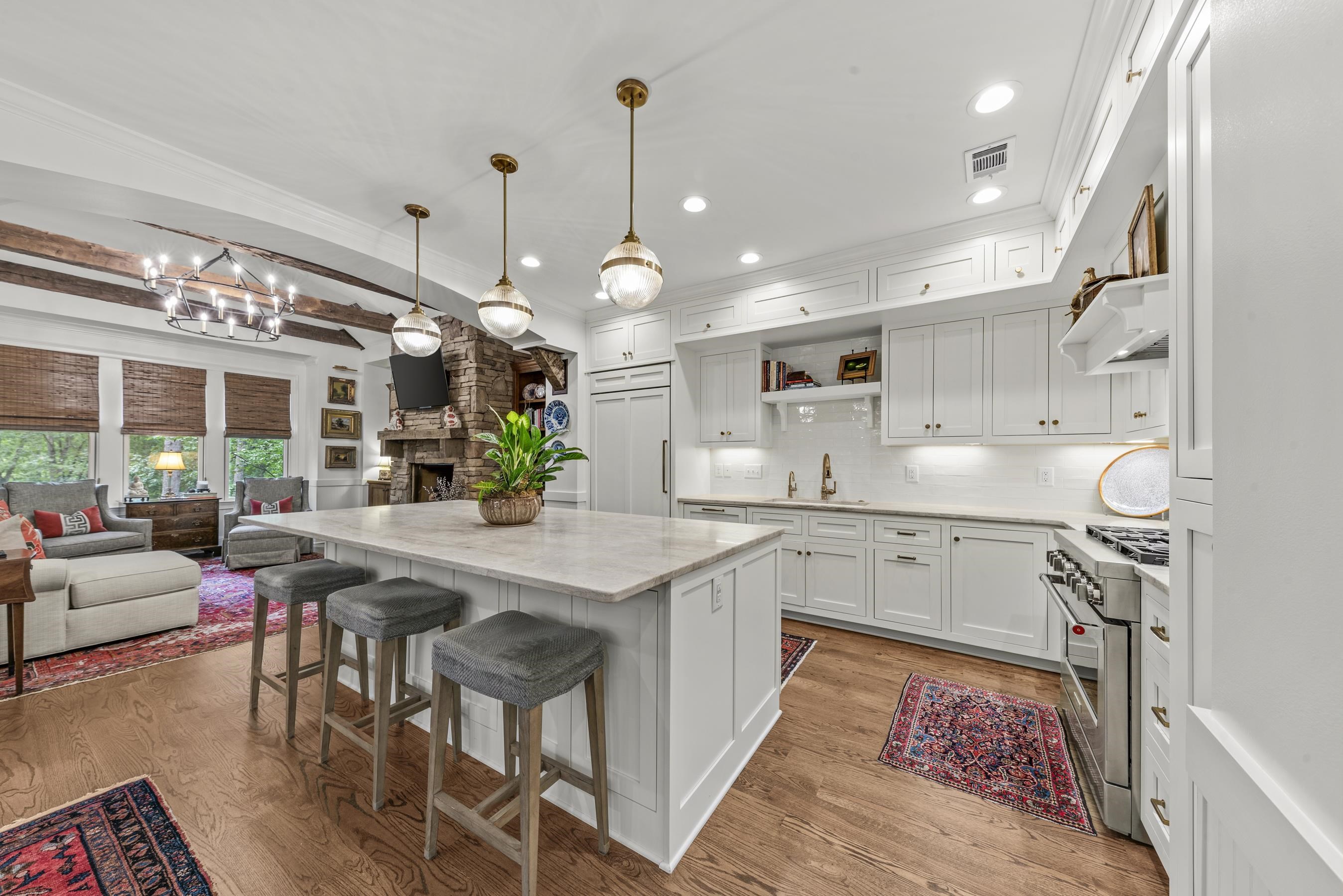 1030 SALLIES VIEW image 14