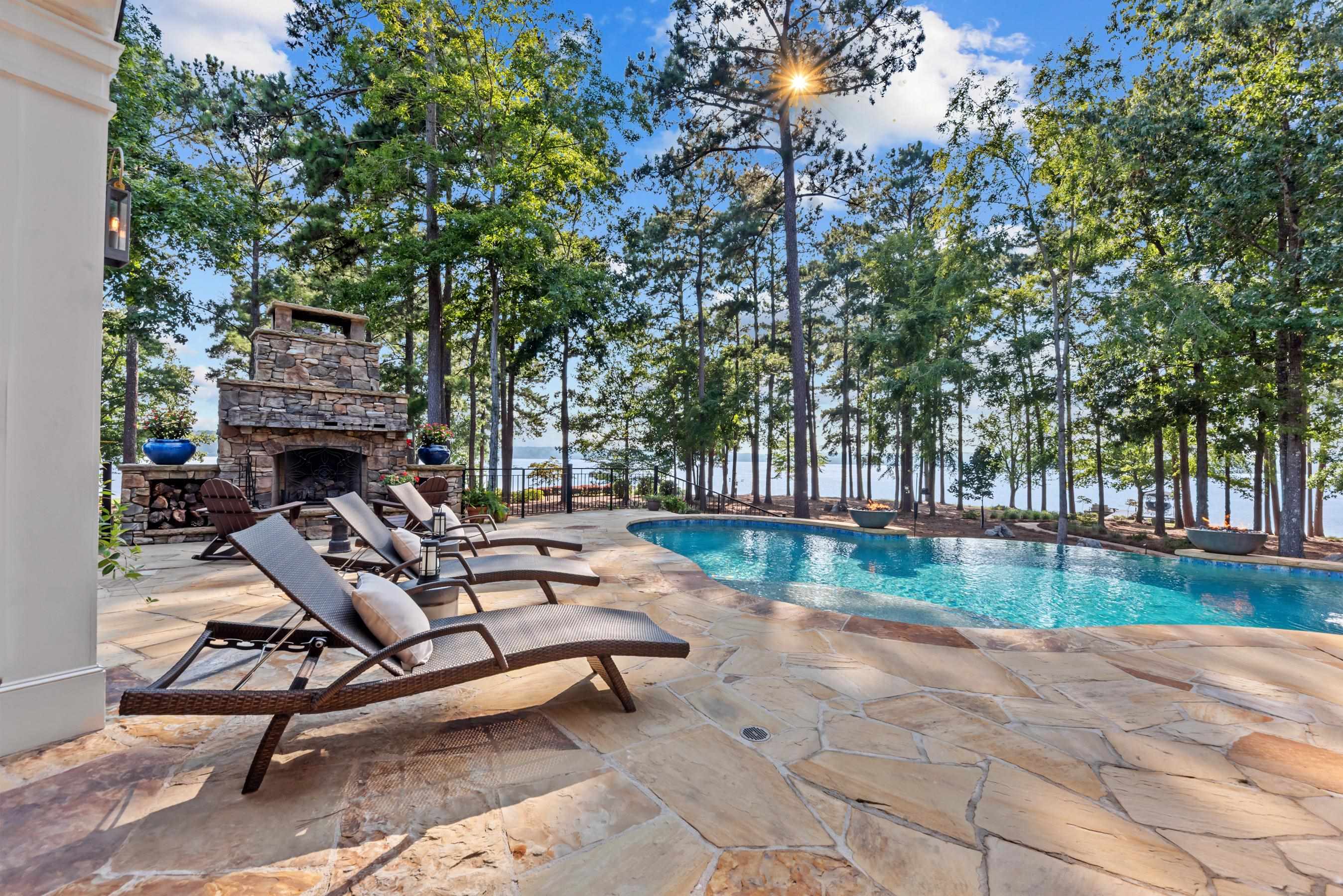1201 BIG WATER CIRCLE image 60