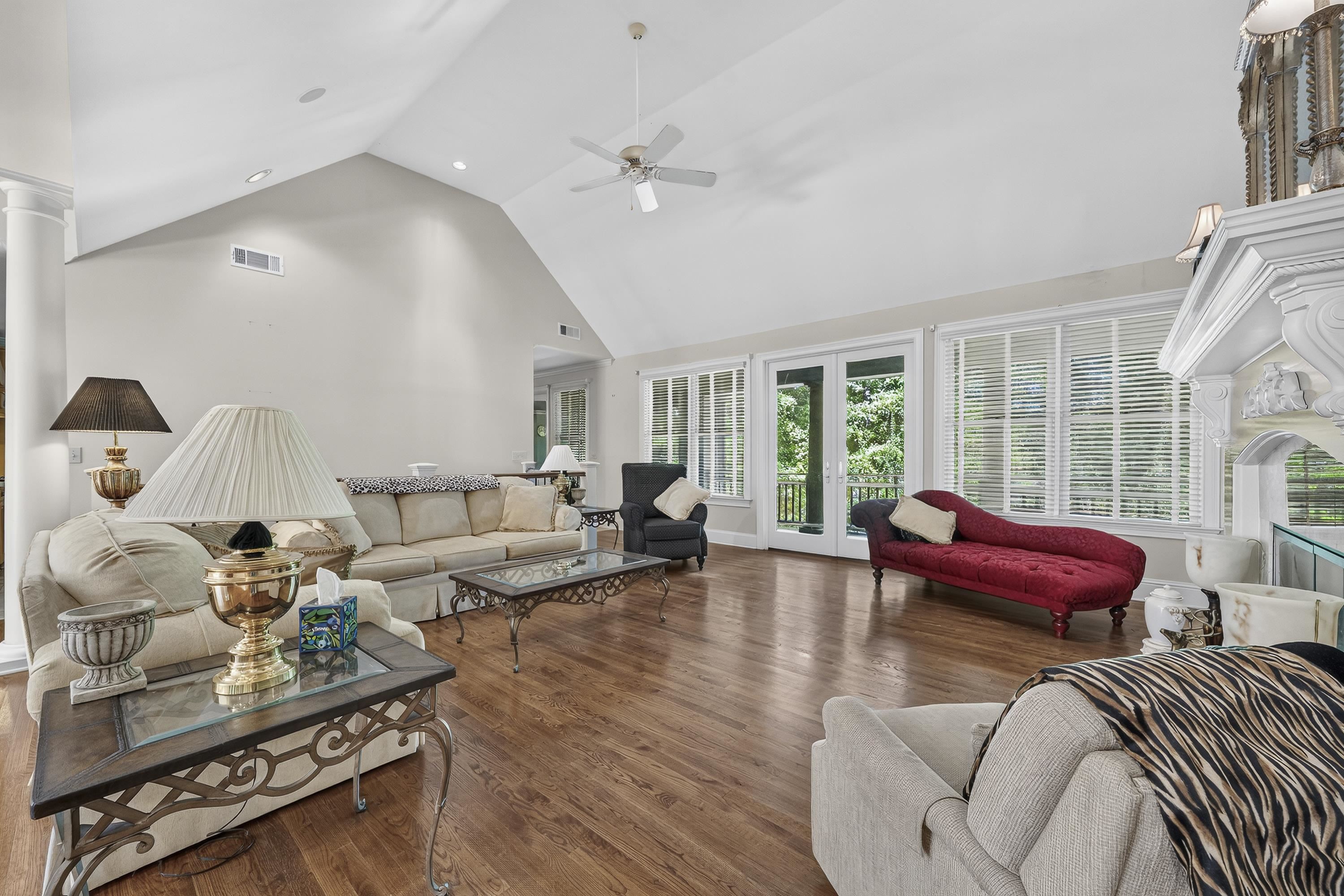 229 REYNOLDS DRIVE image 14