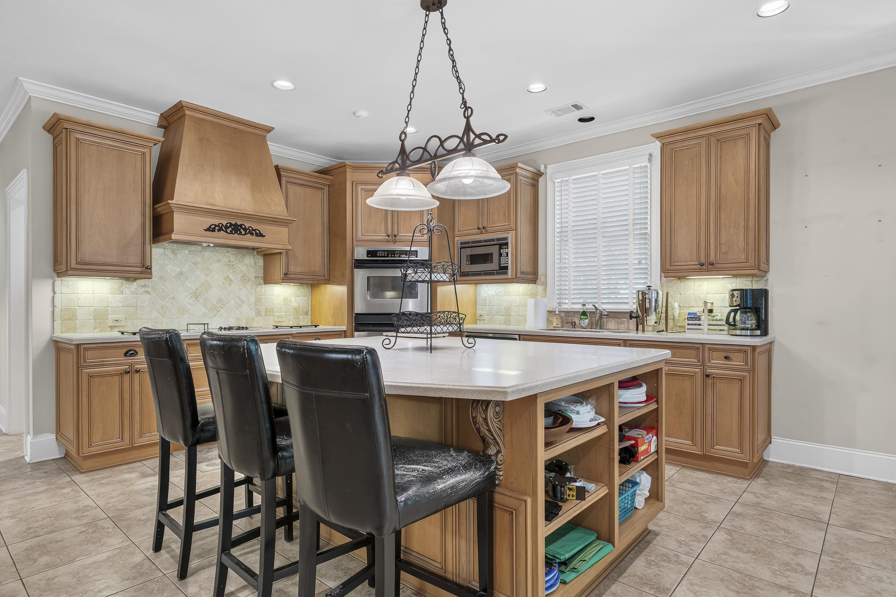 229 REYNOLDS DRIVE image 16