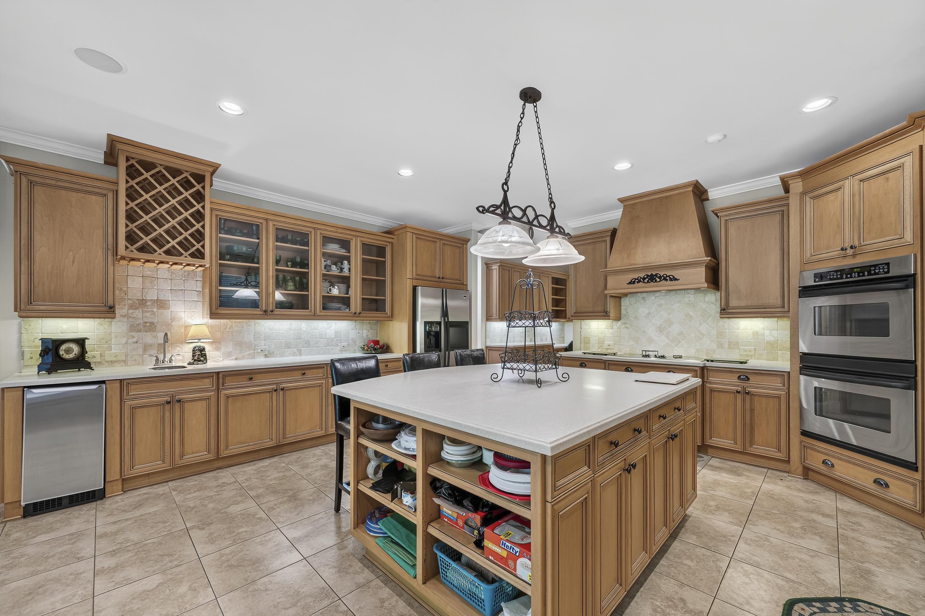 229 REYNOLDS DRIVE image 22