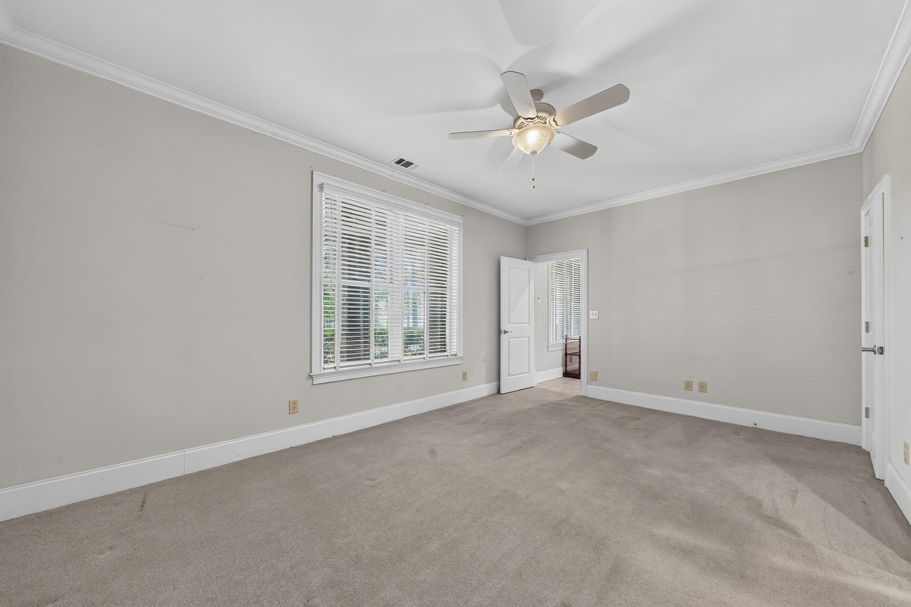 229 REYNOLDS DRIVE image 35
