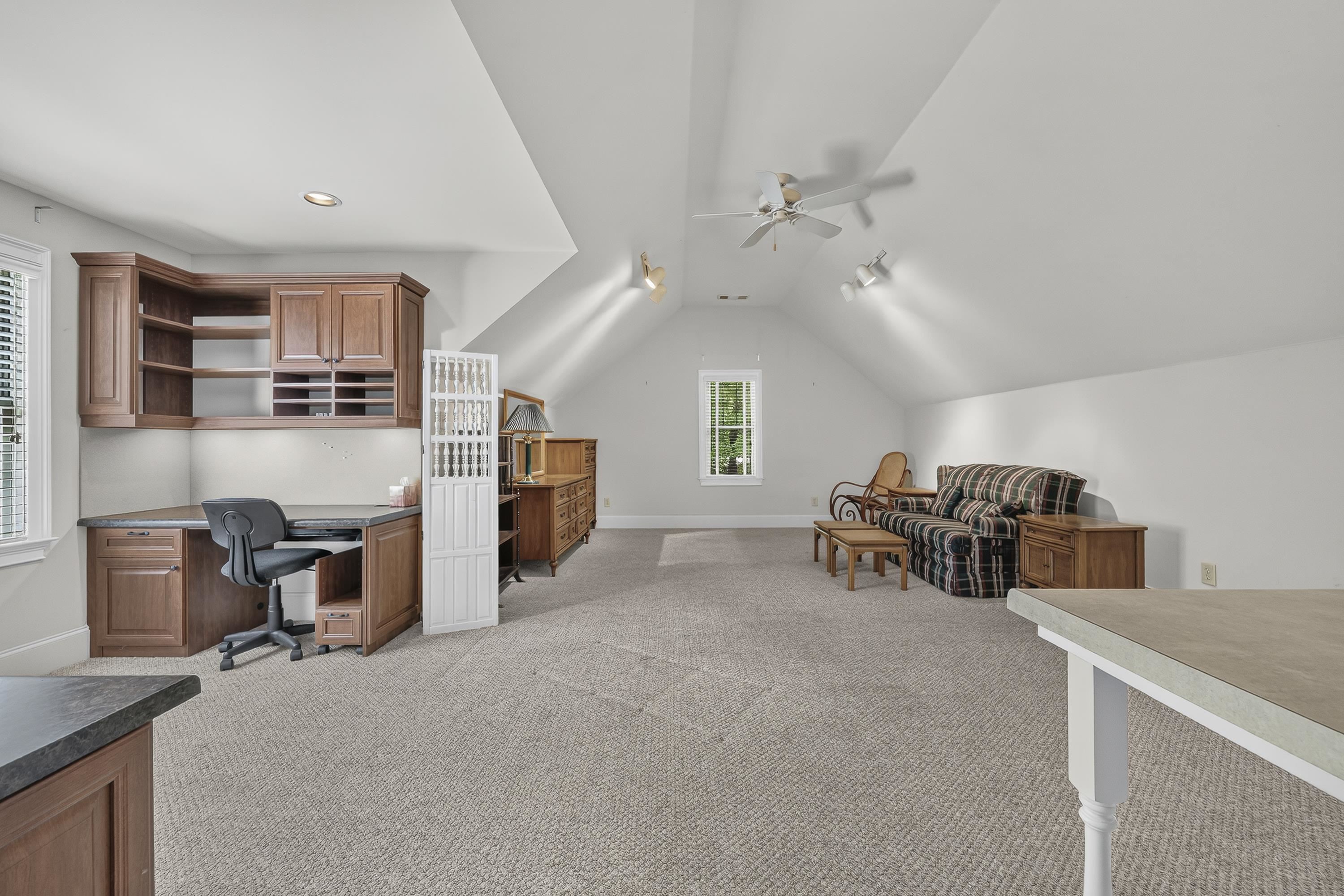 229 REYNOLDS DRIVE image 47