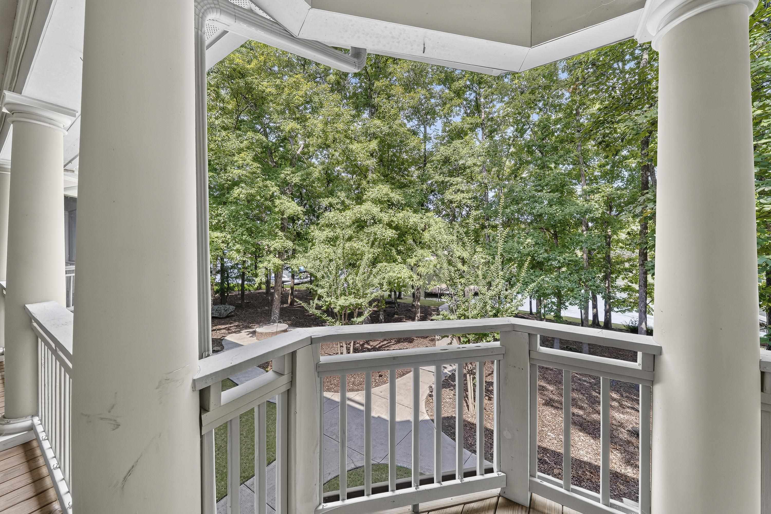 229 REYNOLDS DRIVE image 51
