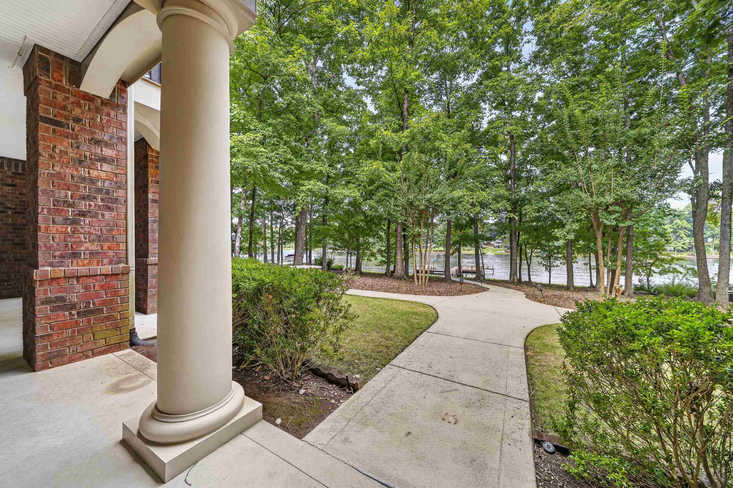 229 REYNOLDS DRIVE image 66