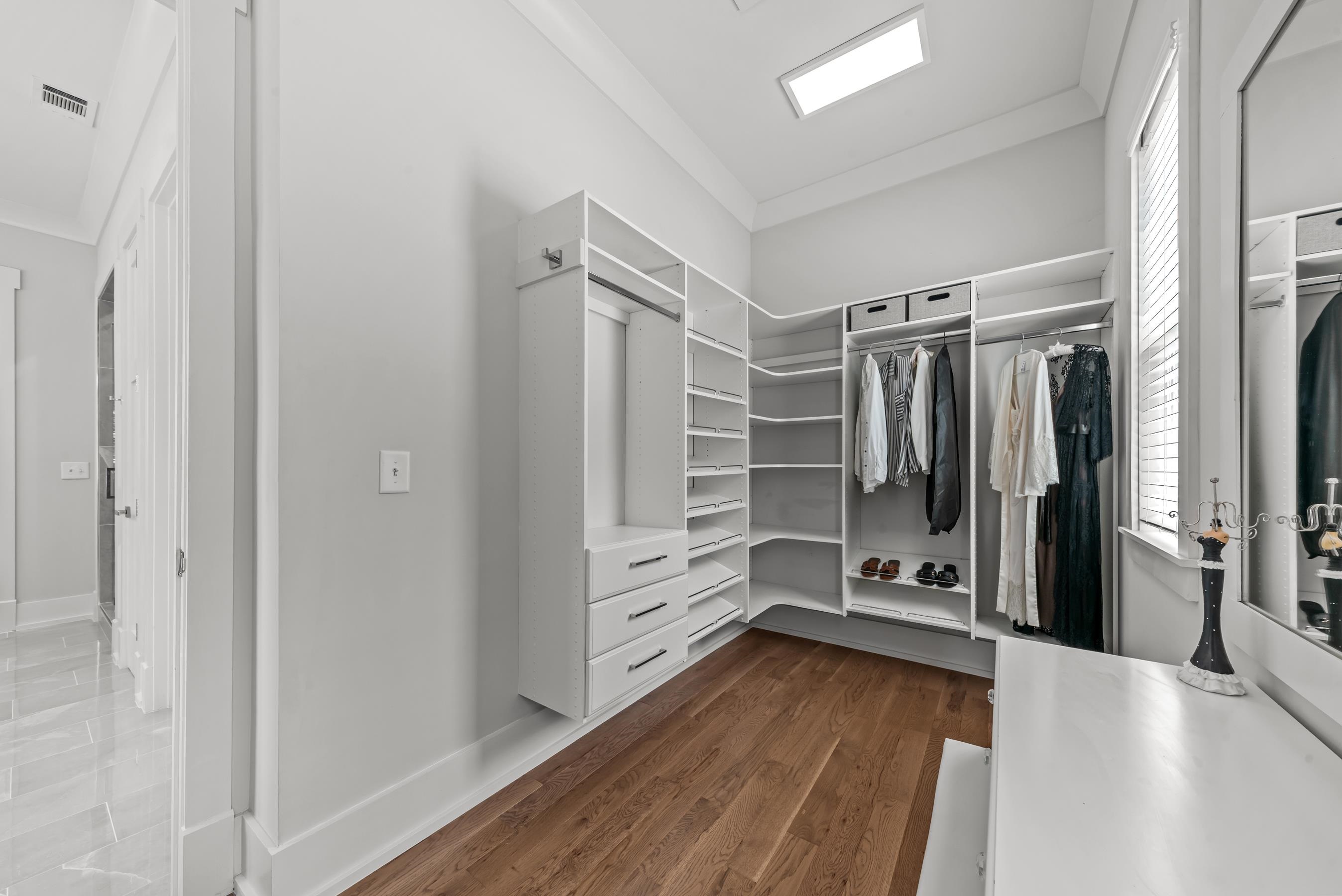 1501 GARNERS FERRY image 32