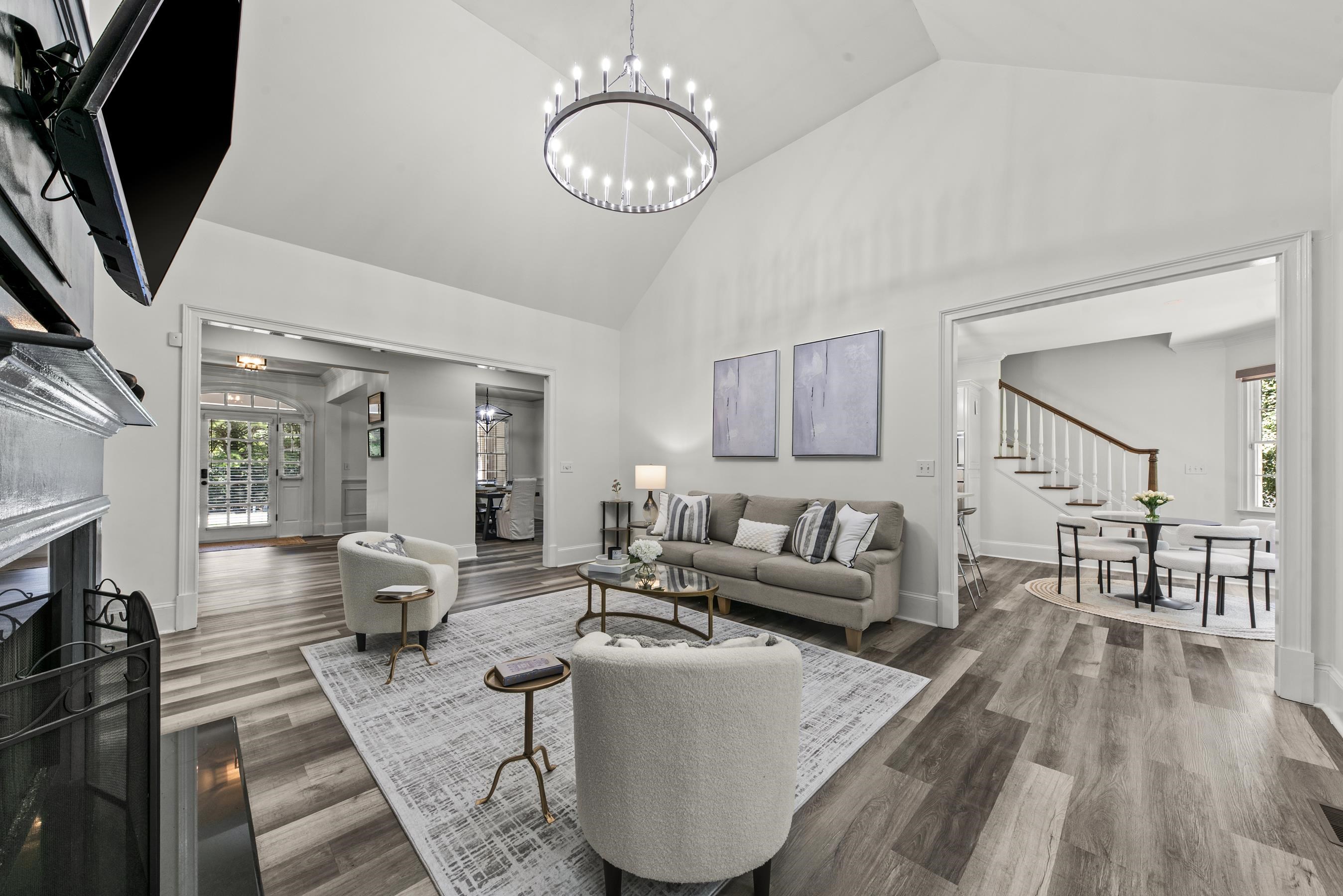 204 BROADLANDS DRIVE image 16