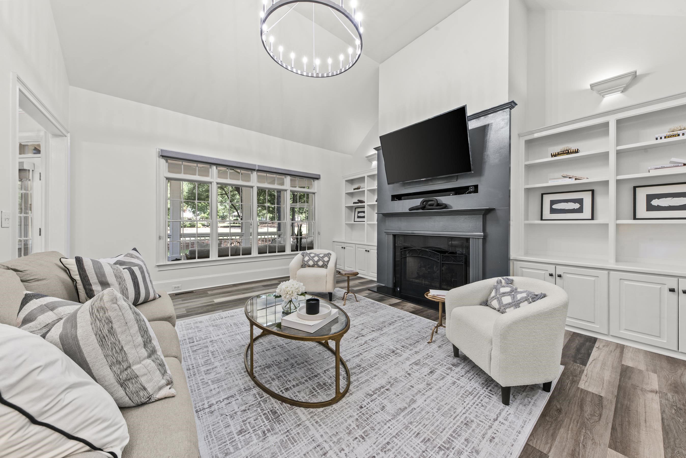204 BROADLANDS DRIVE image 17
