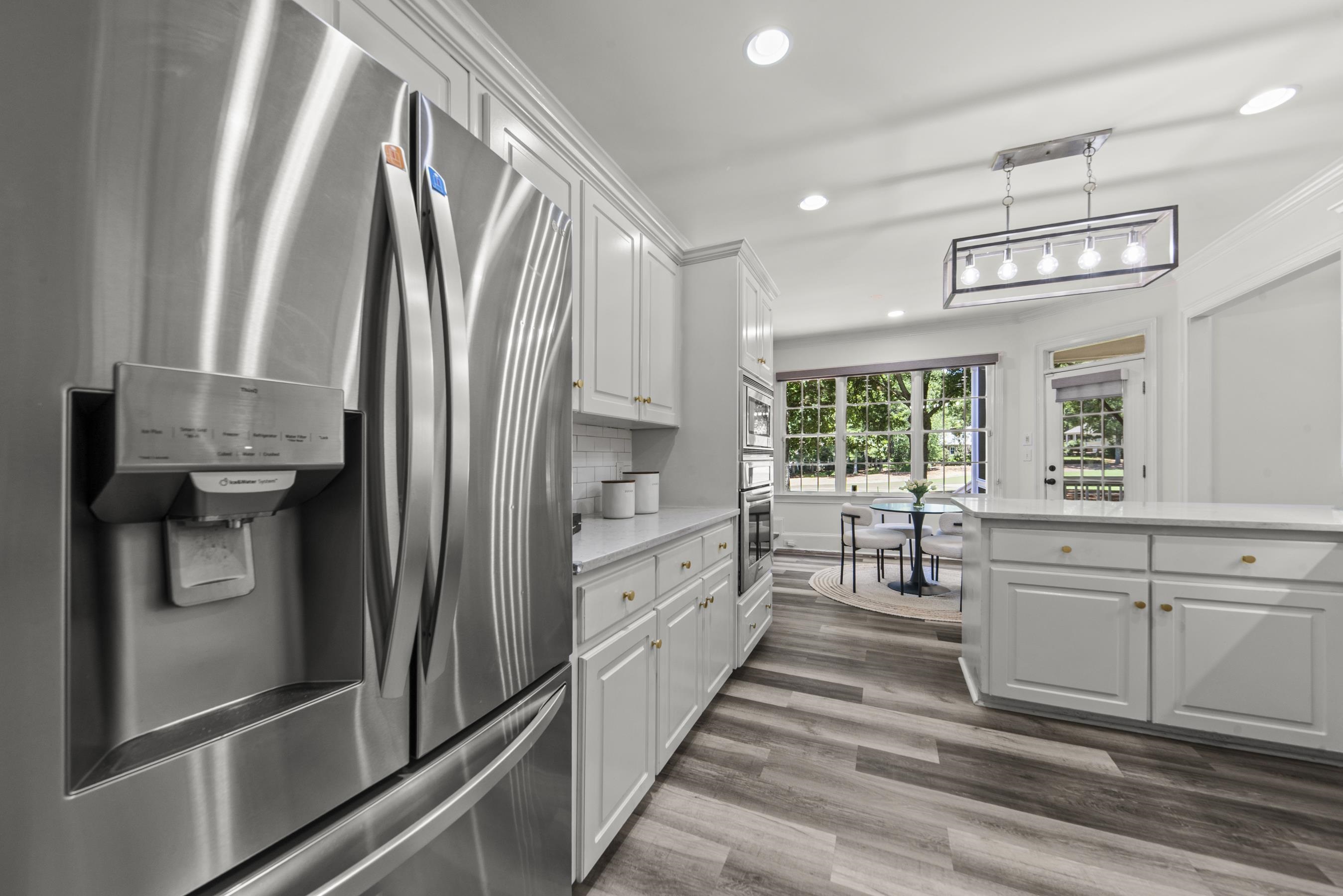 204 BROADLANDS DRIVE image 22