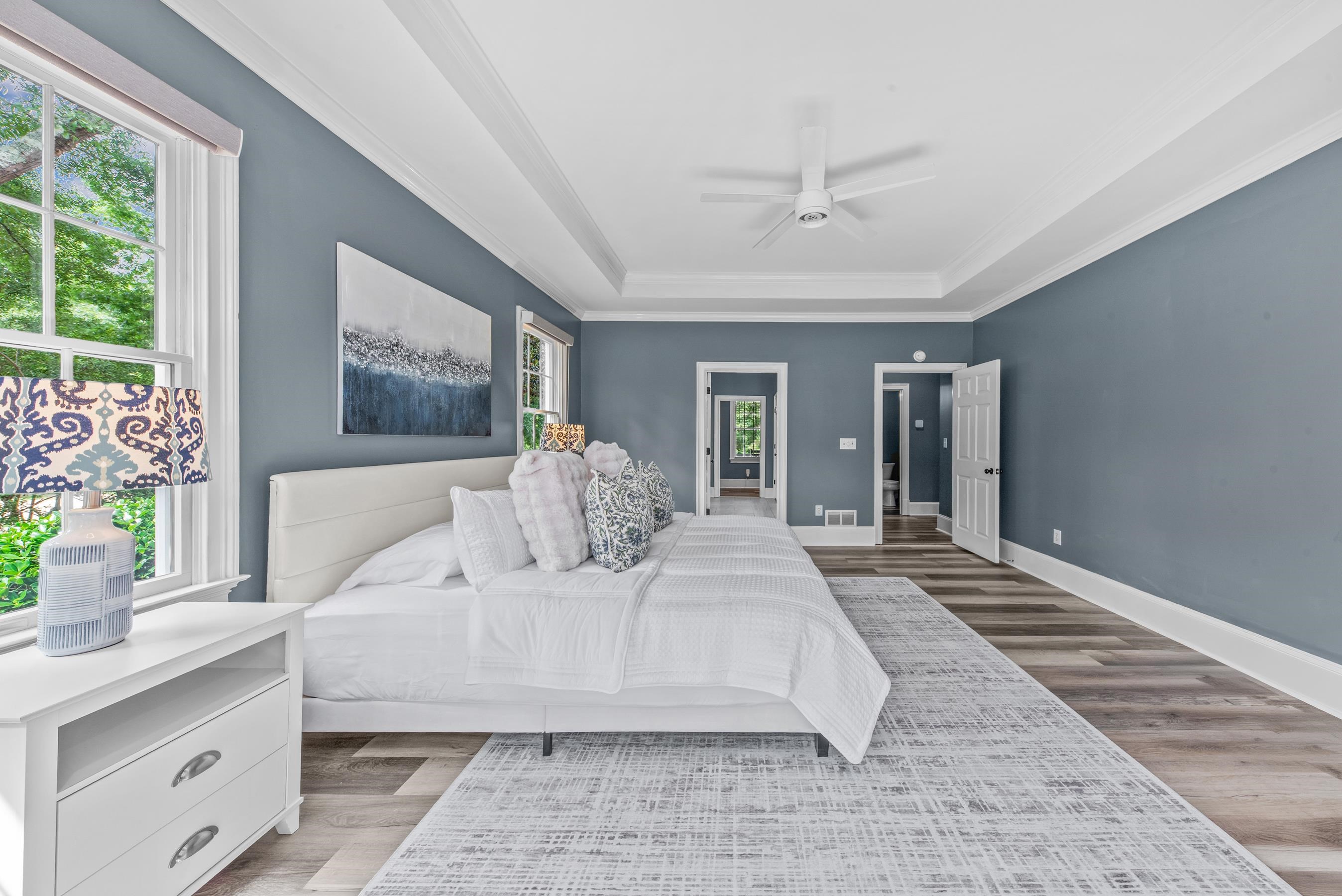204 BROADLANDS DRIVE image 31