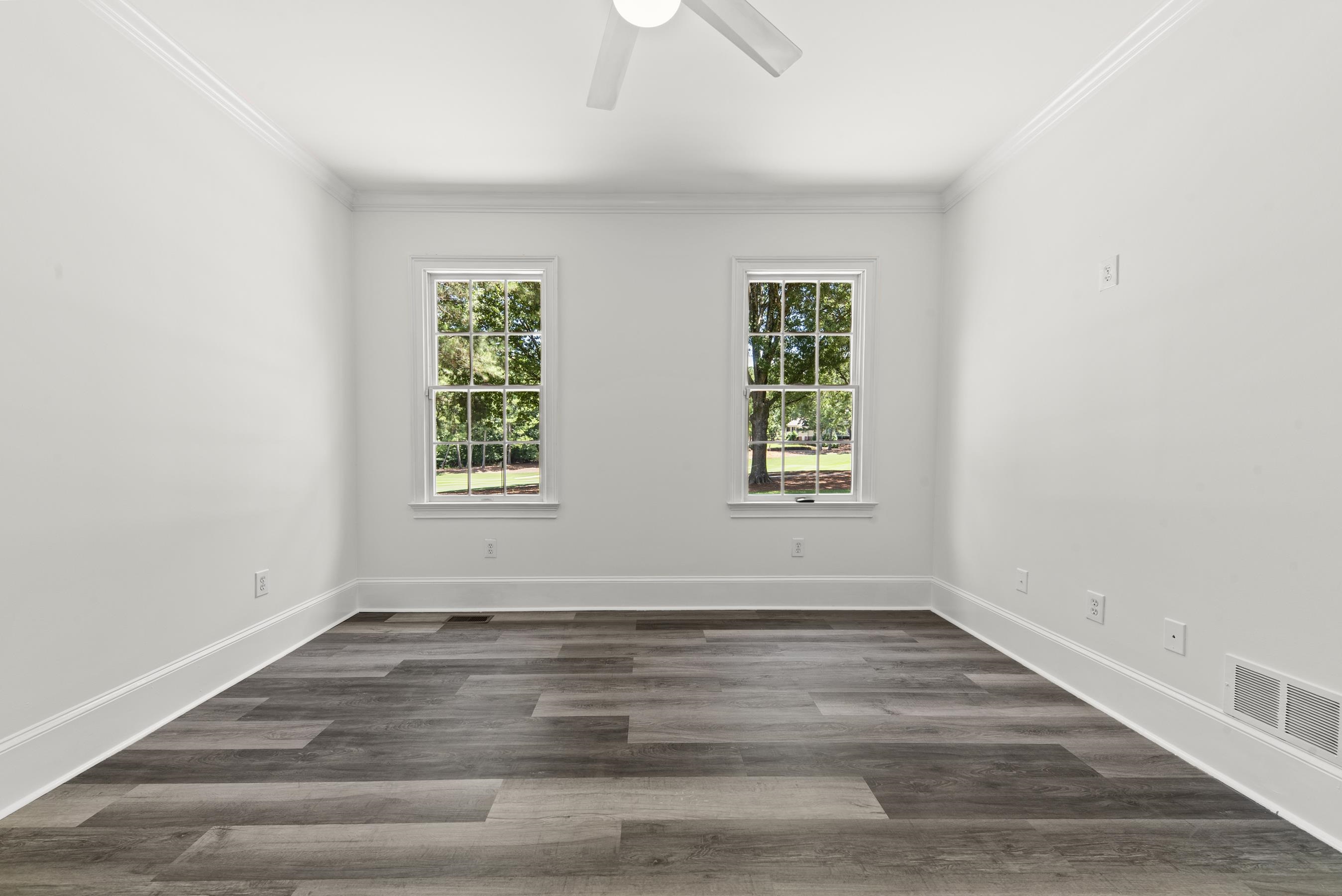 204 BROADLANDS DRIVE image 39