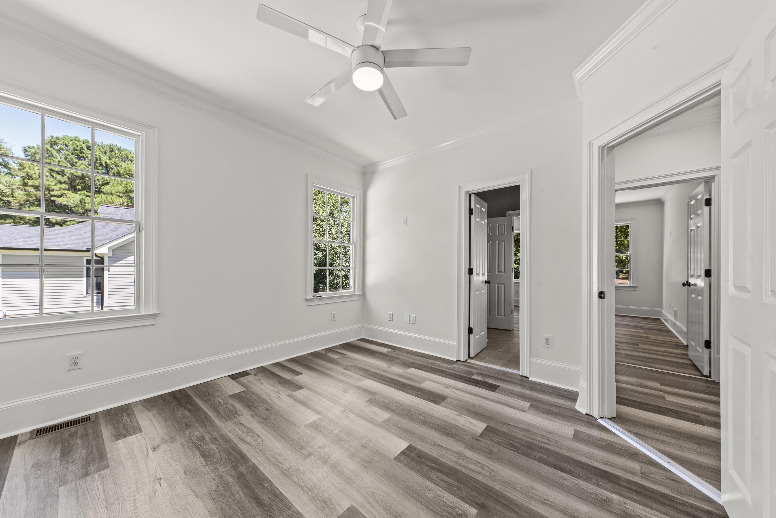 204 BROADLANDS DRIVE image 42