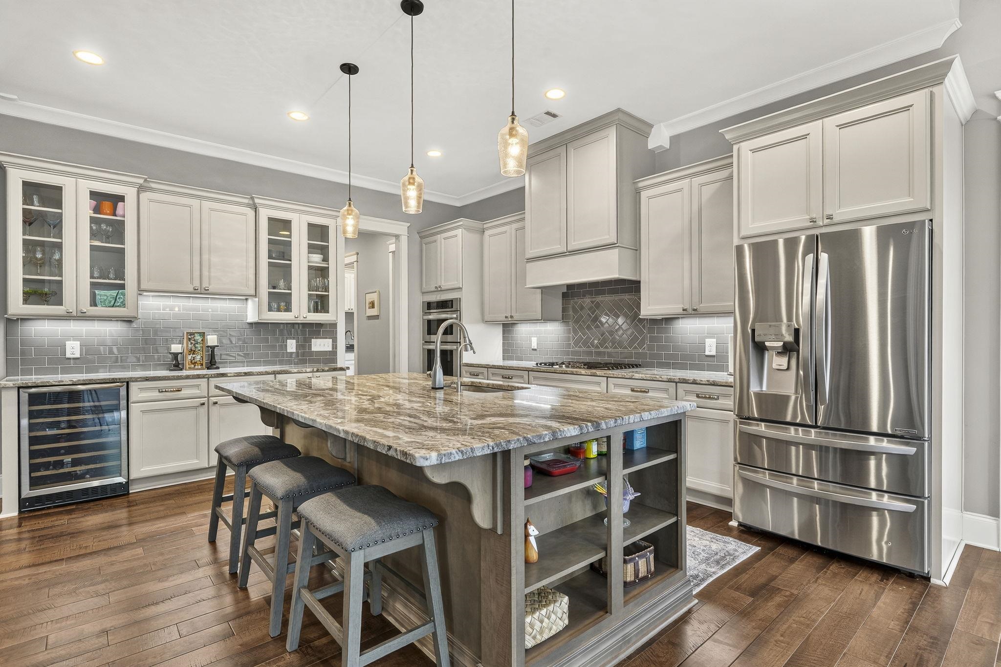 1190 SUGAR RUN image 20