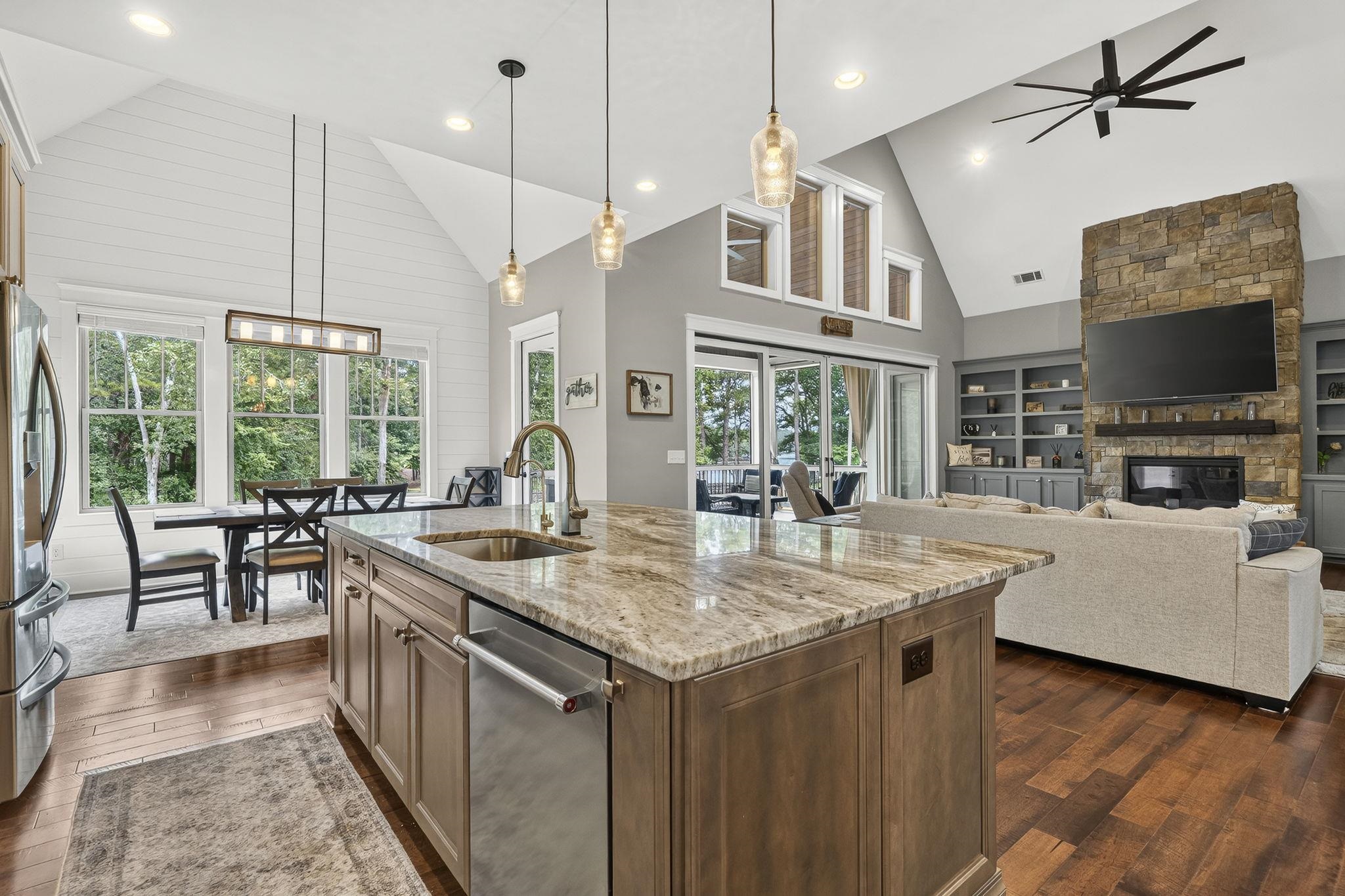 1190 SUGAR RUN image 22