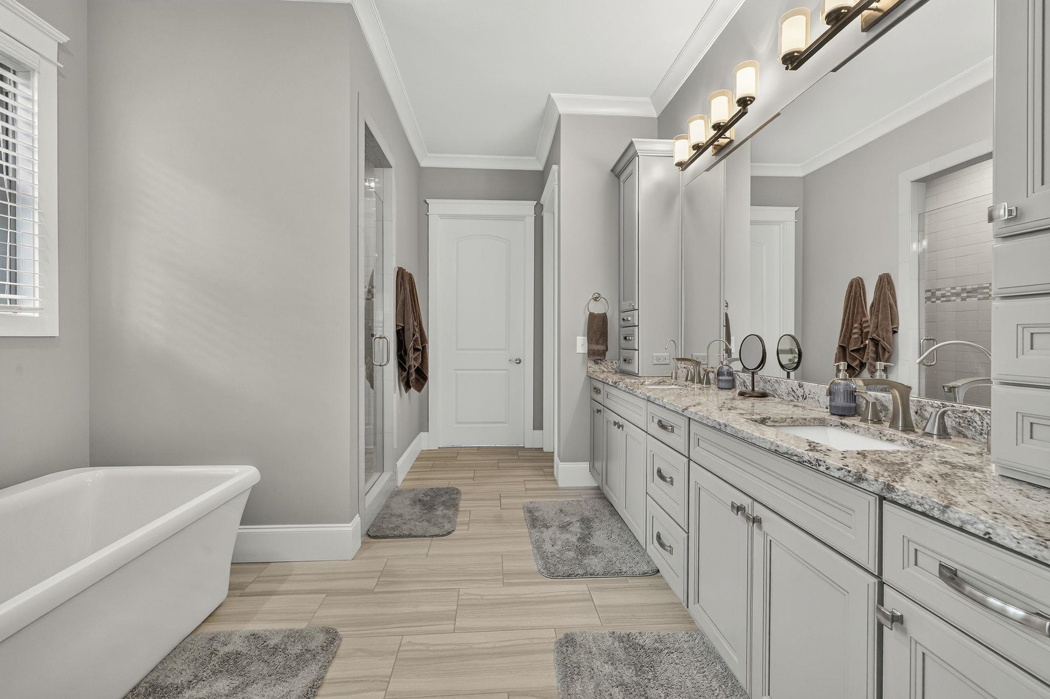 1190 SUGAR RUN image 32