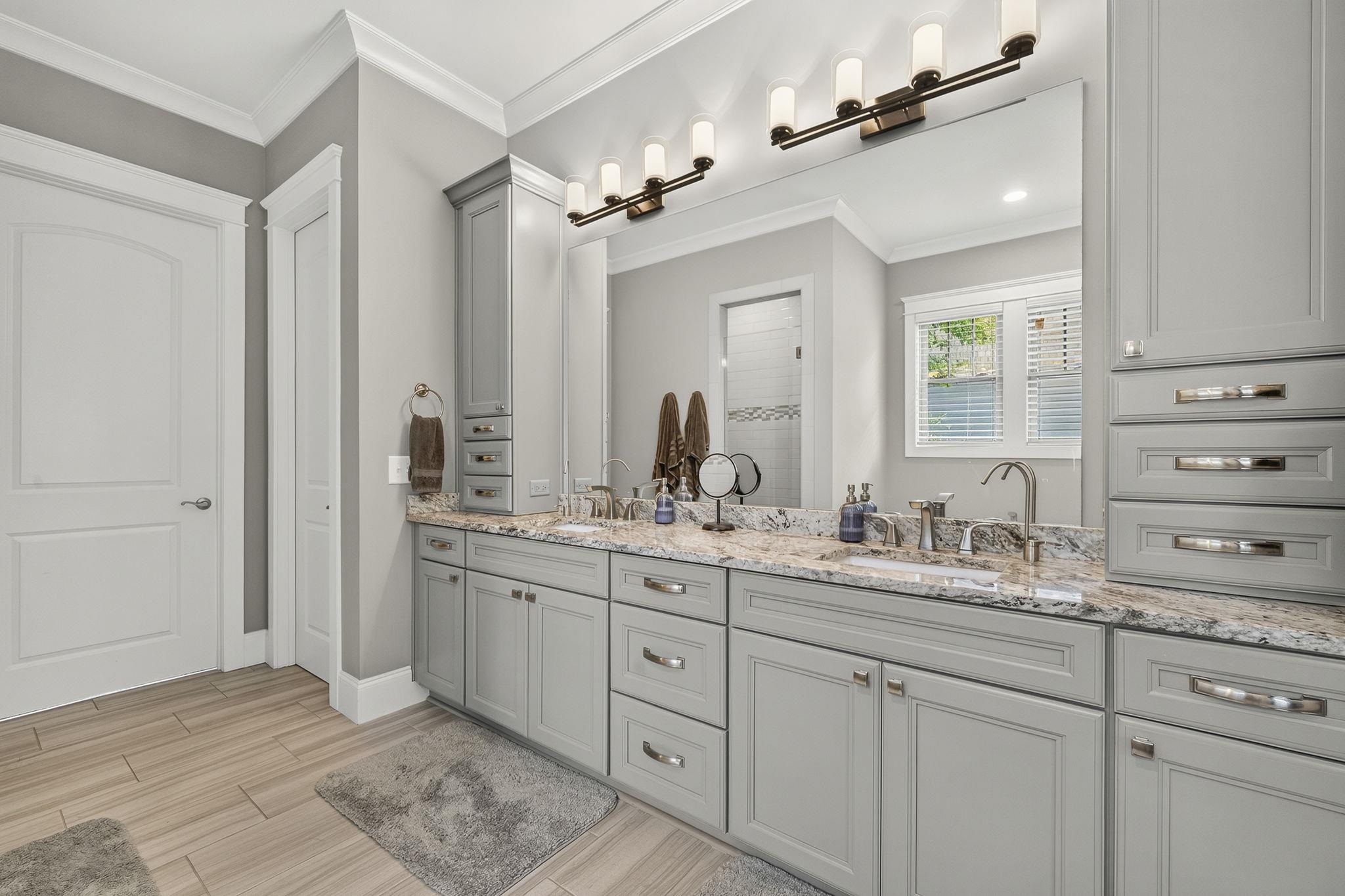 1190 SUGAR RUN image 33