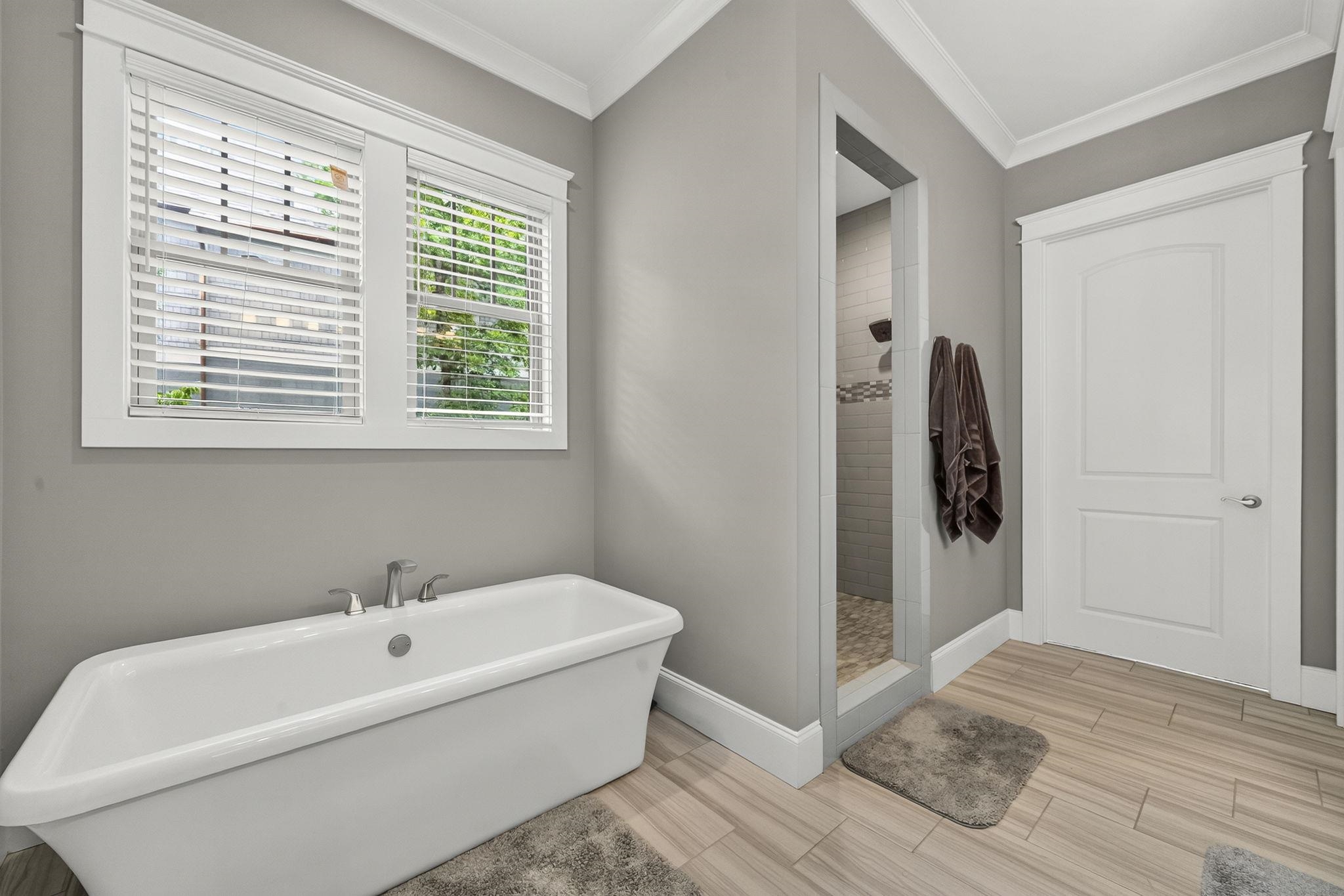 1190 SUGAR RUN image 34