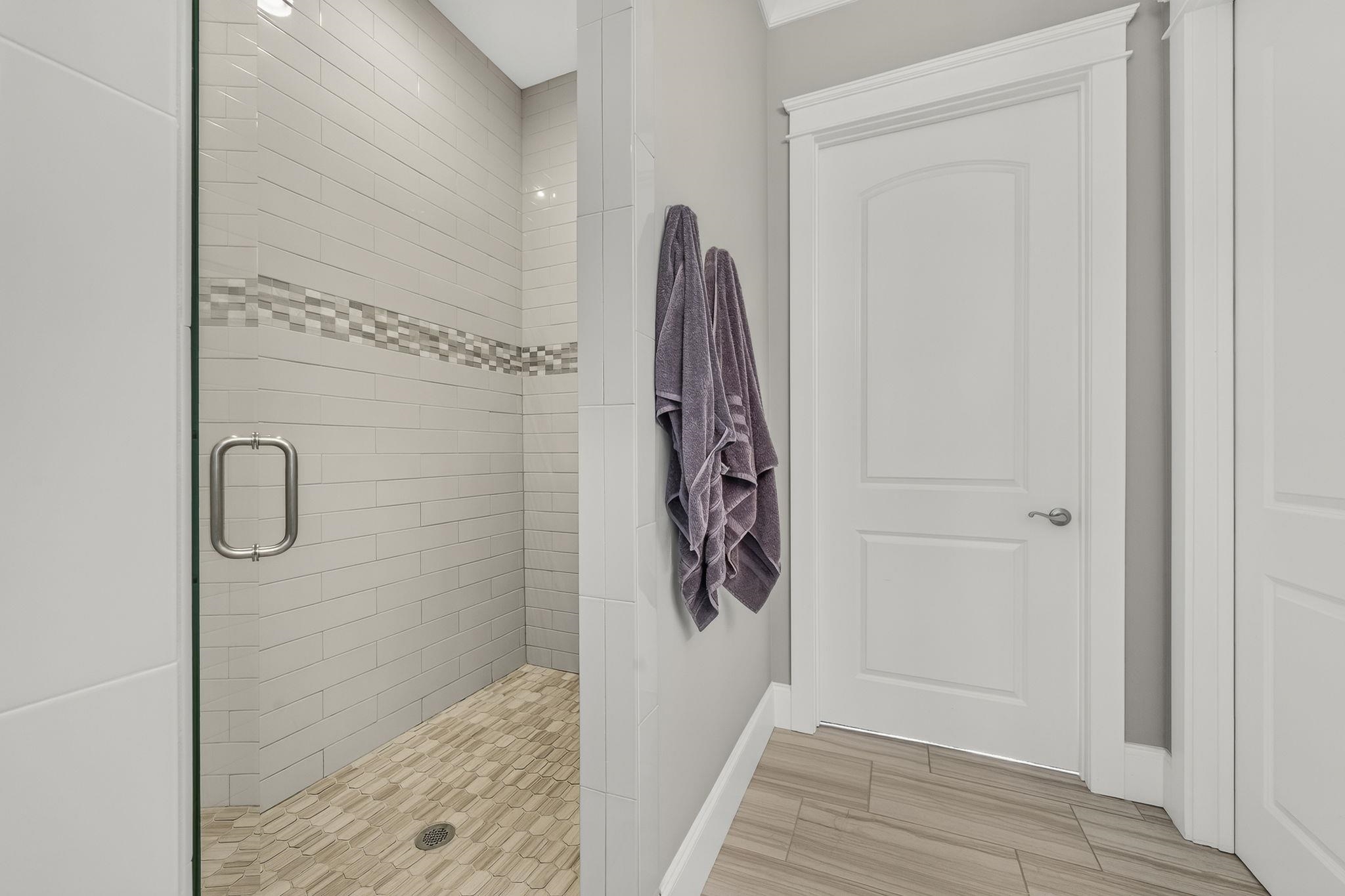 1190 SUGAR RUN image 35