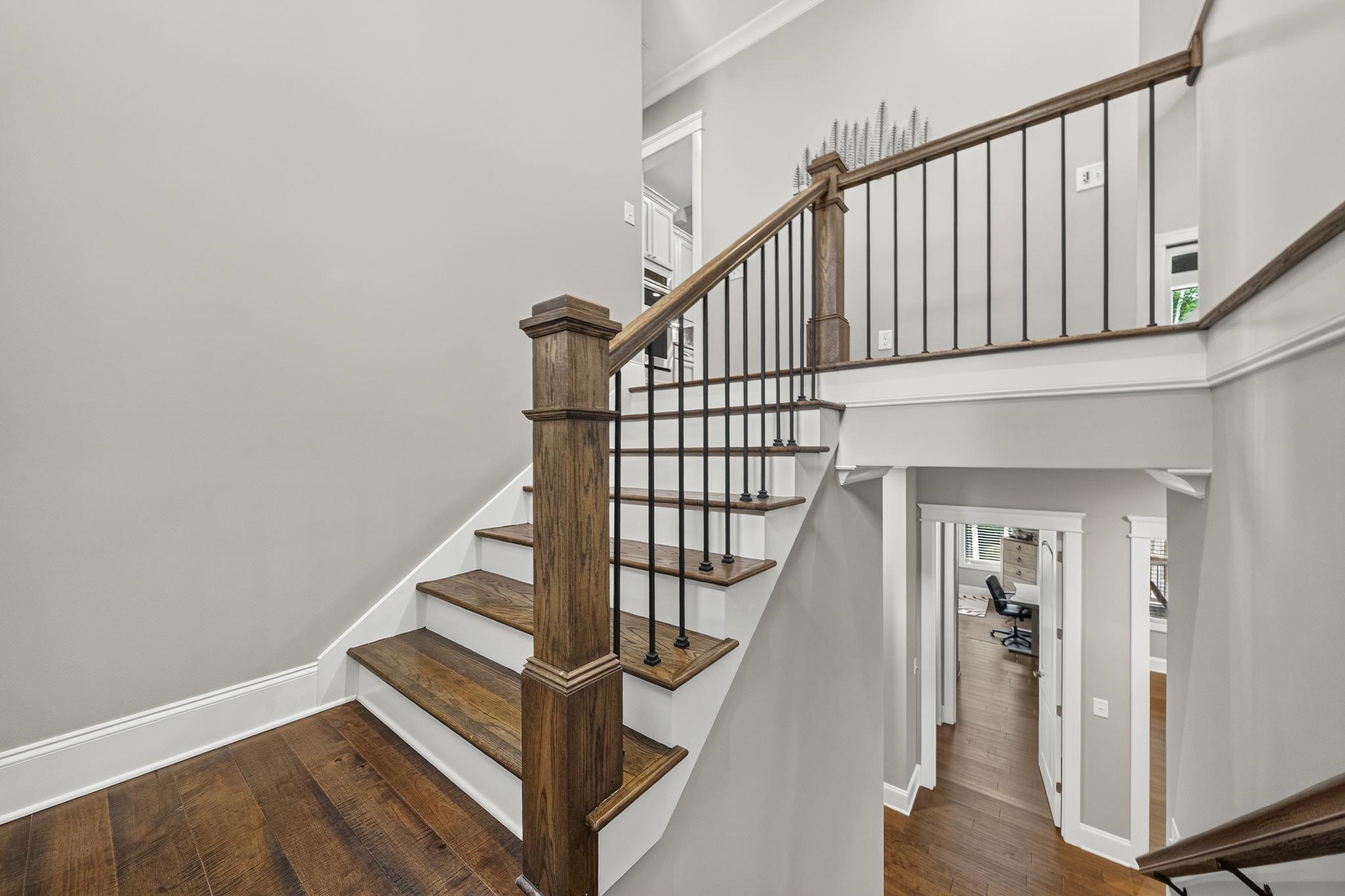 1190 SUGAR RUN image 39