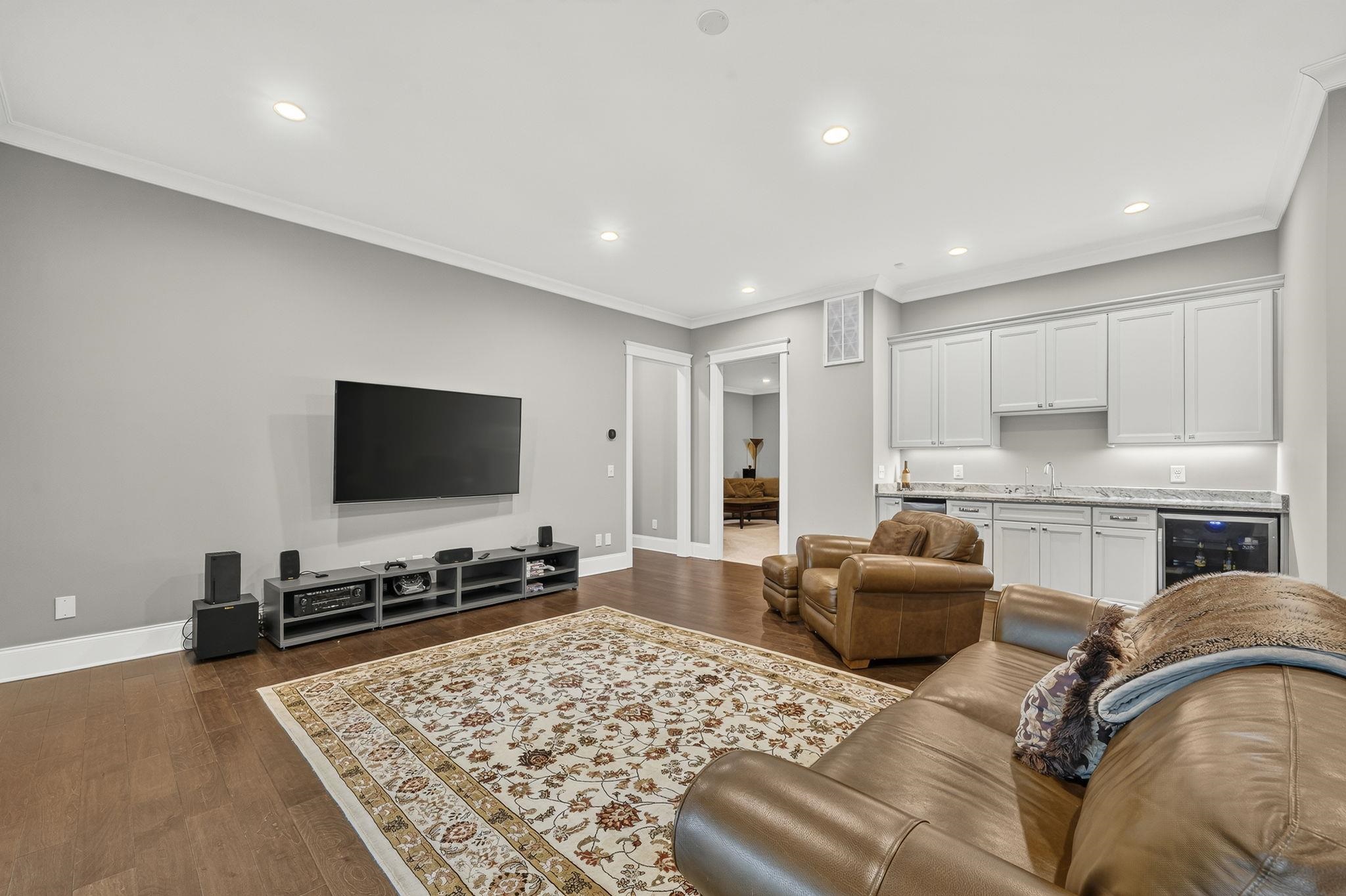 1190 SUGAR RUN image 41