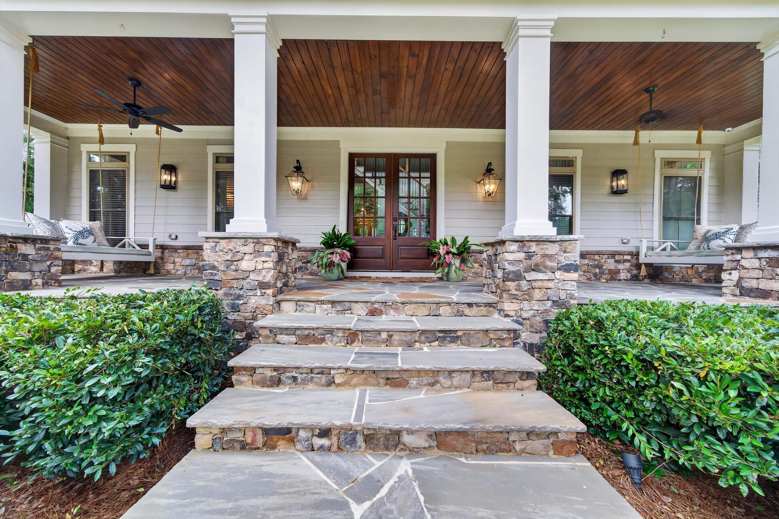 1031 MONTGOMERY DRIVE image 4