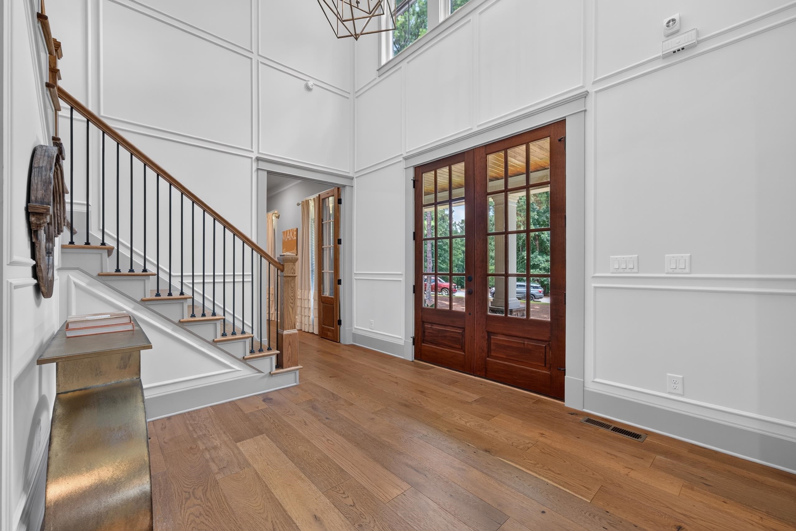 1031 MONTGOMERY DRIVE image 6