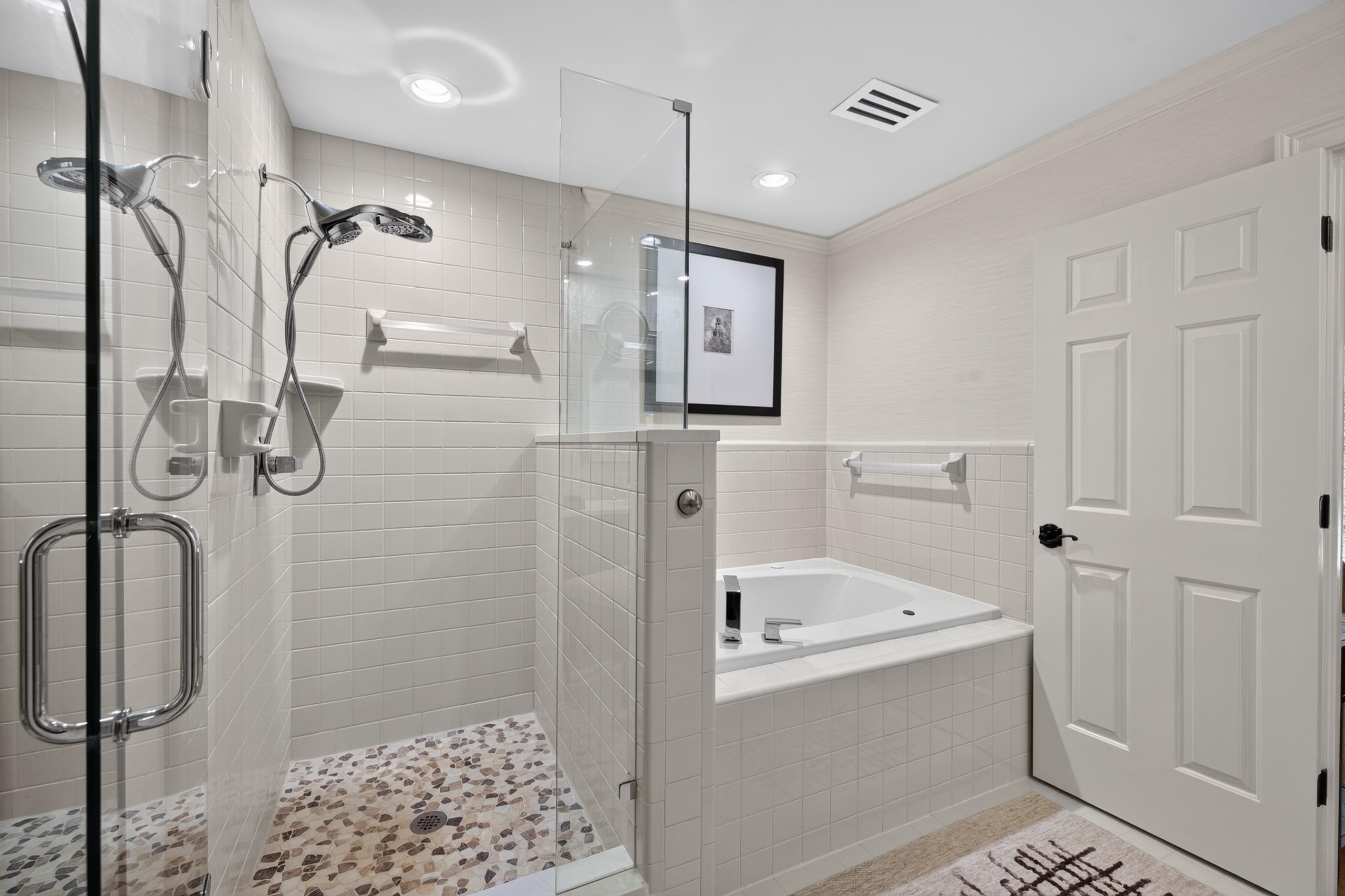 1053 CLUB HOUSE LANE image 18