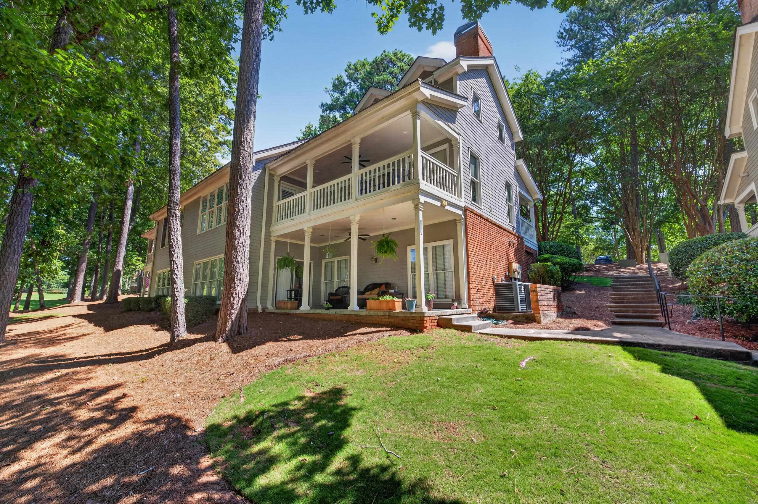 1053 CLUB HOUSE LANE image 31