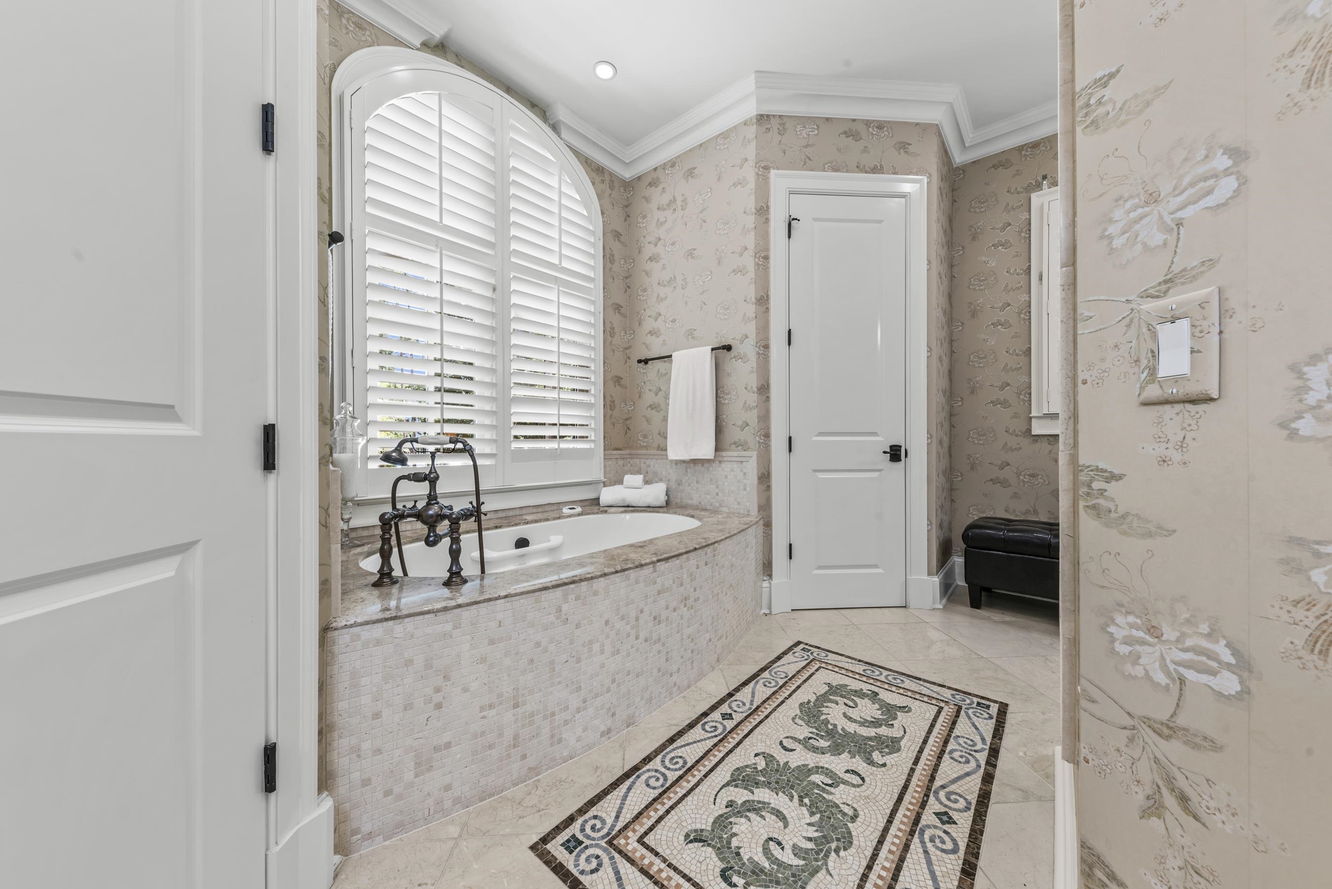 1241 LAKE CLUB DRIVE image 27