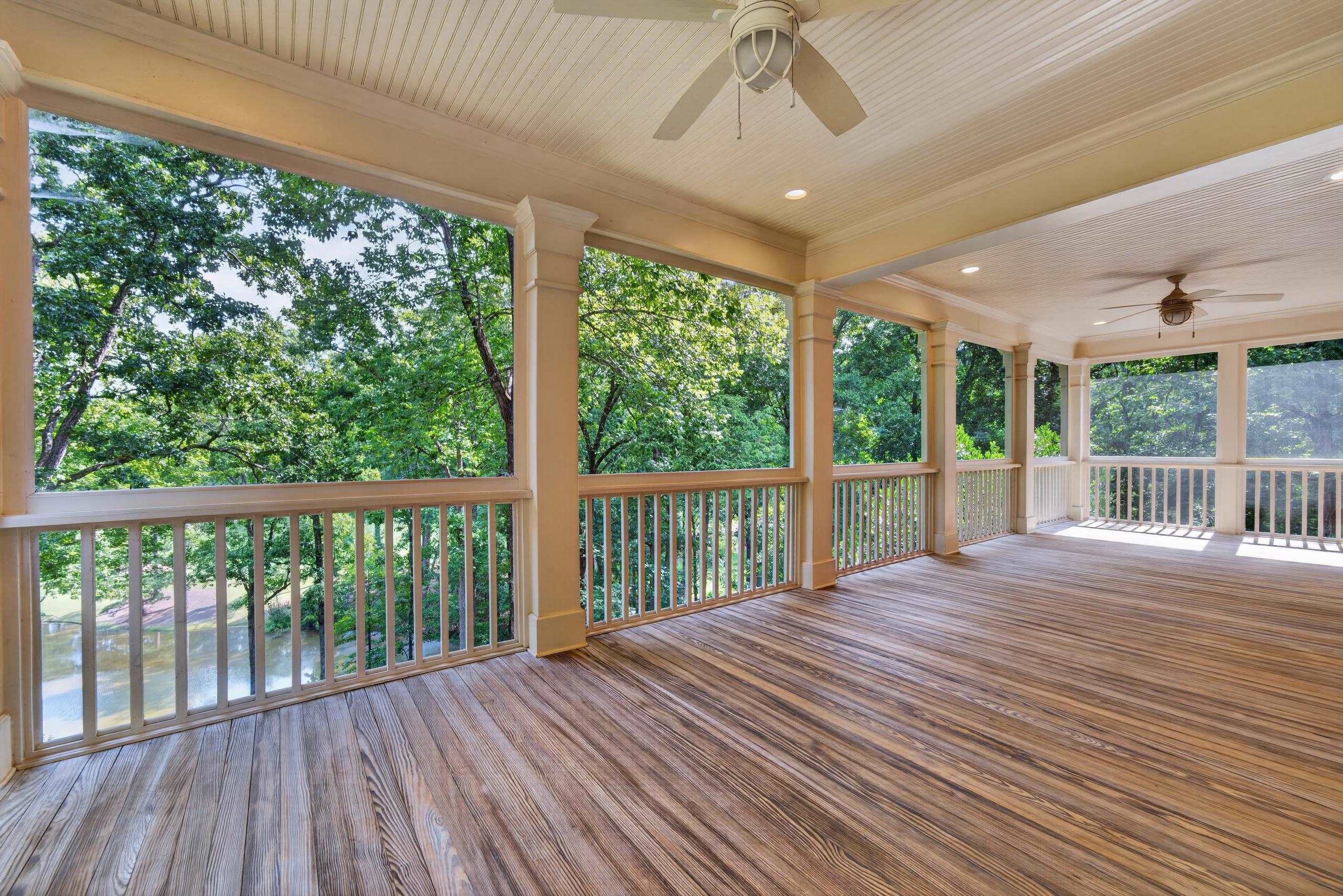 1050 DEJARNET PLACE image 34
