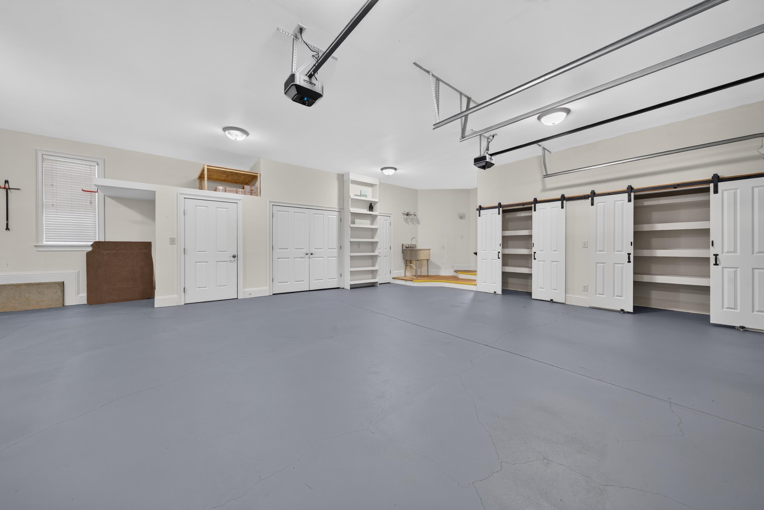 1050 DEJARNET PLACE image 48