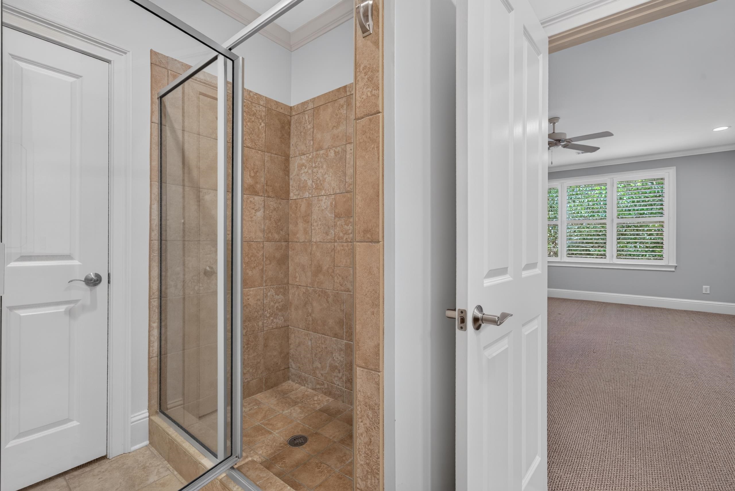 1050 DEJARNET PLACE image 63