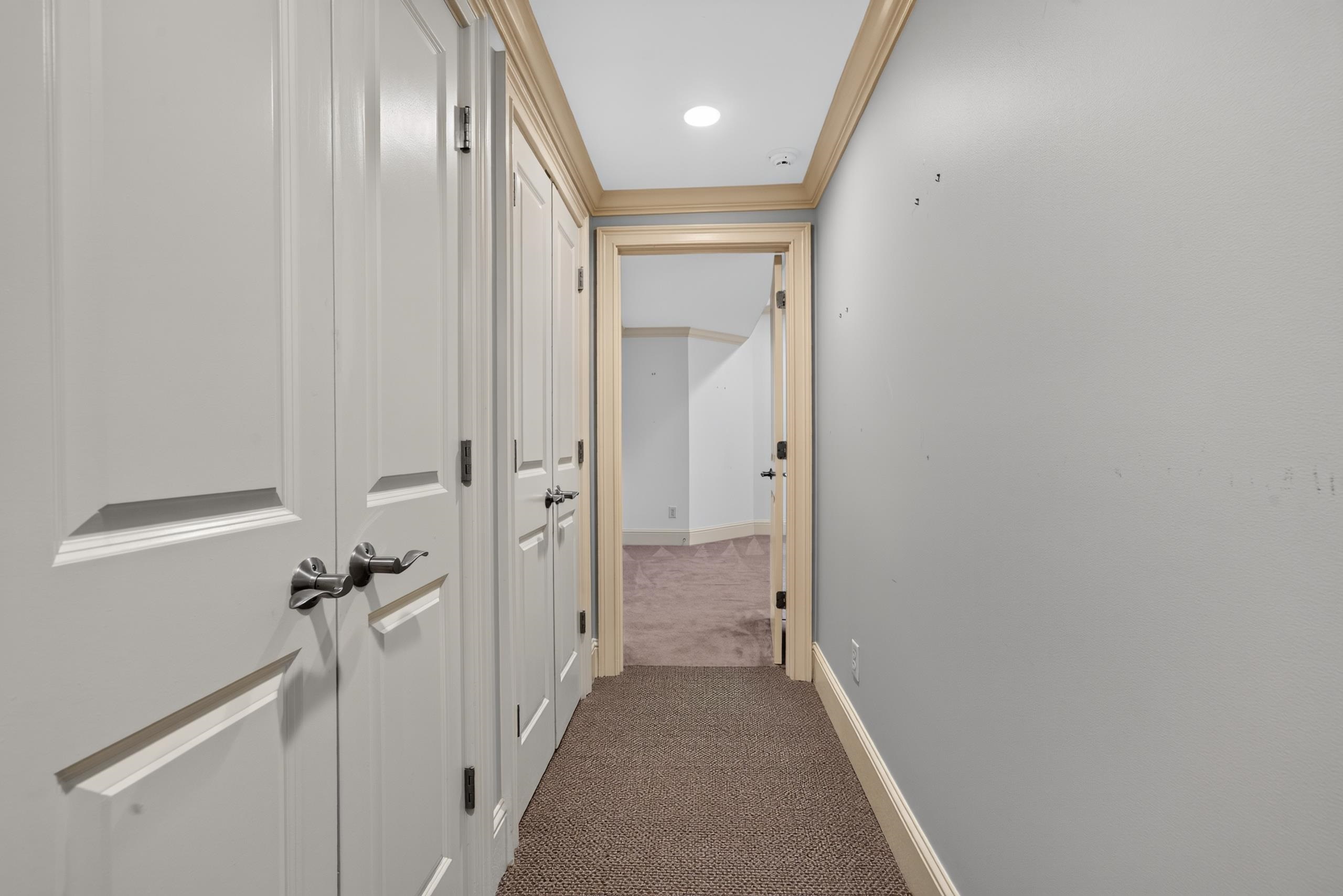 1050 DEJARNET PLACE image 67