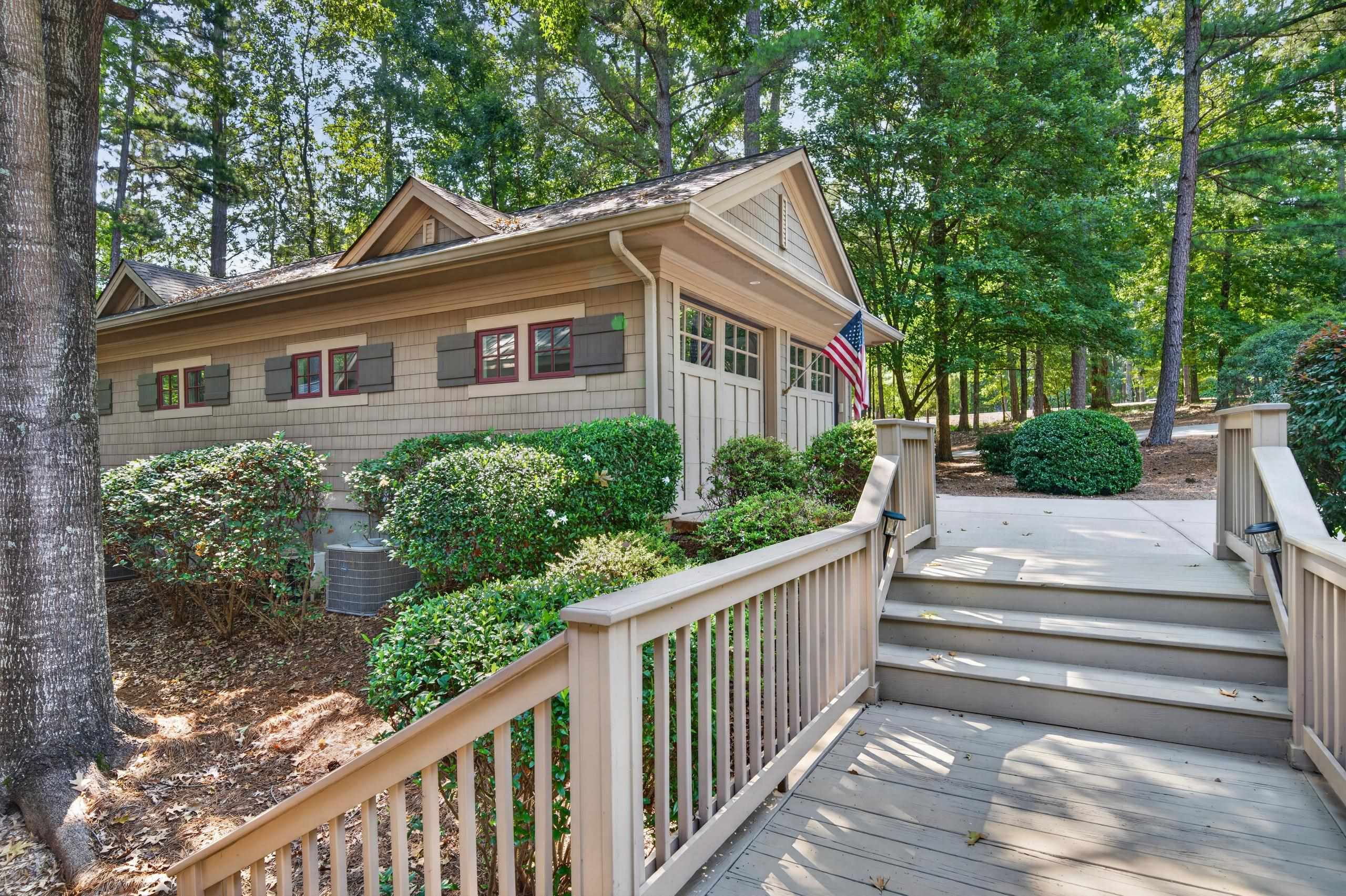 1021 LOCKETS TRAIL image 60