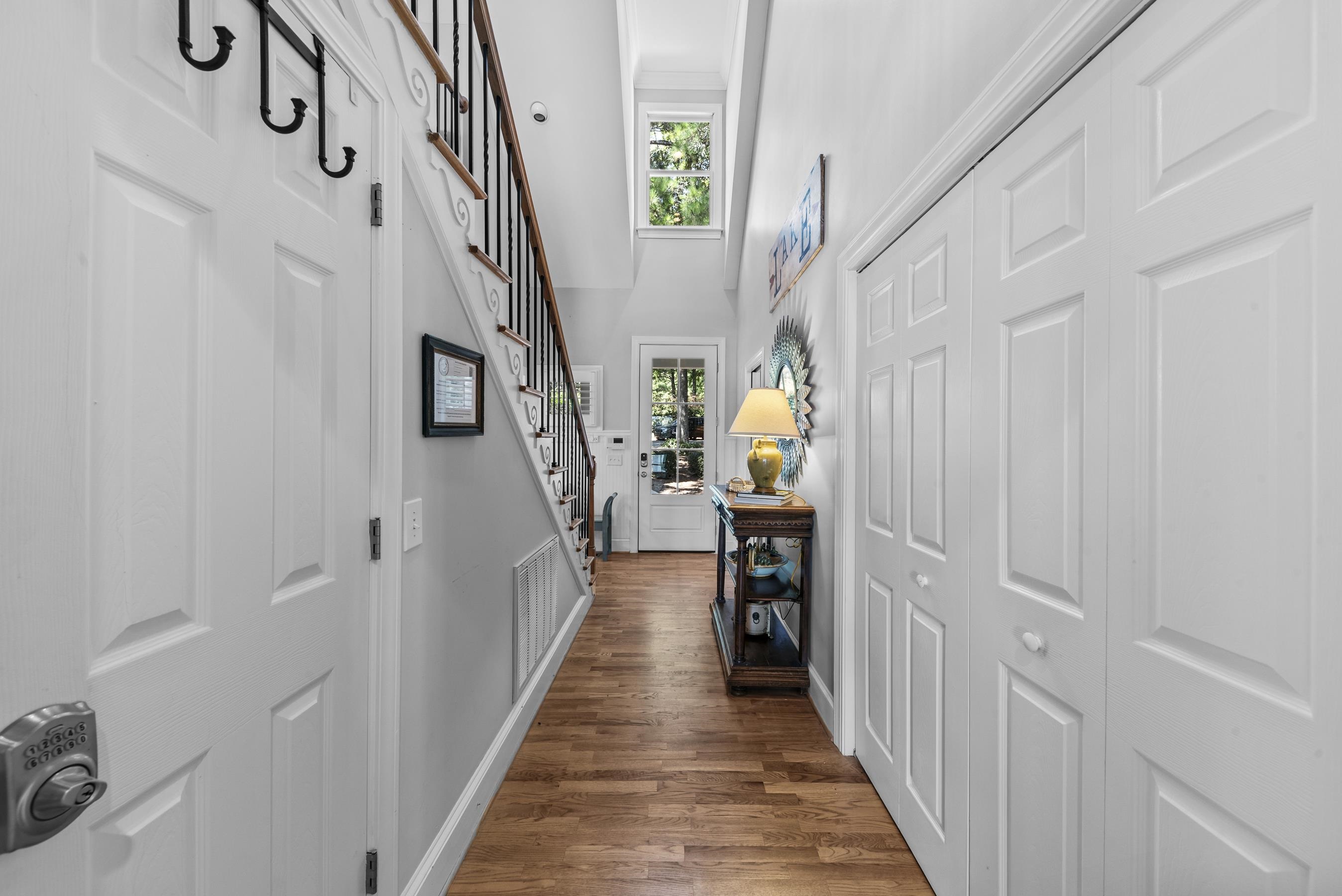155 OAKTON SOUTH image 38