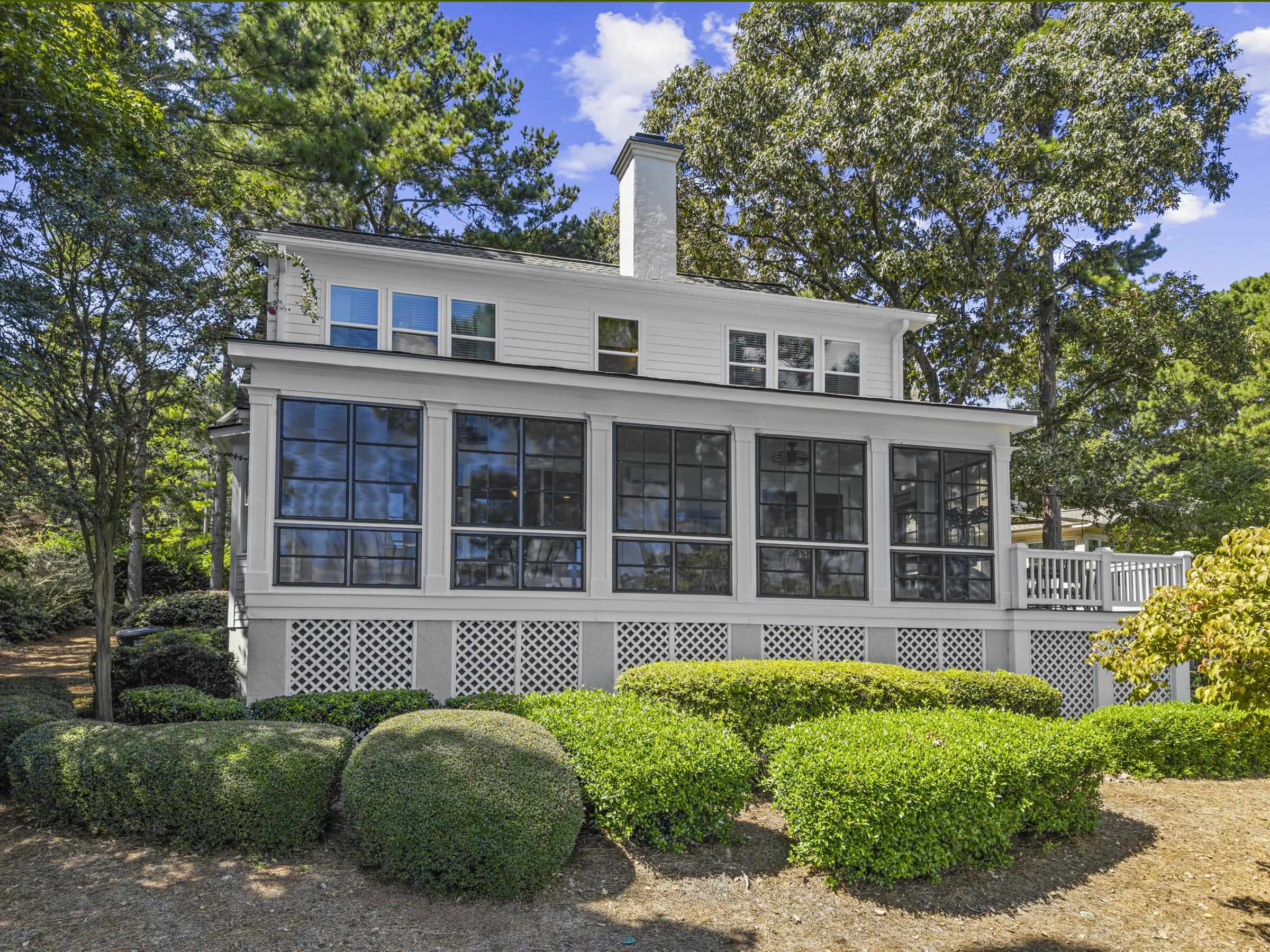 155 OAKTON SOUTH image 6