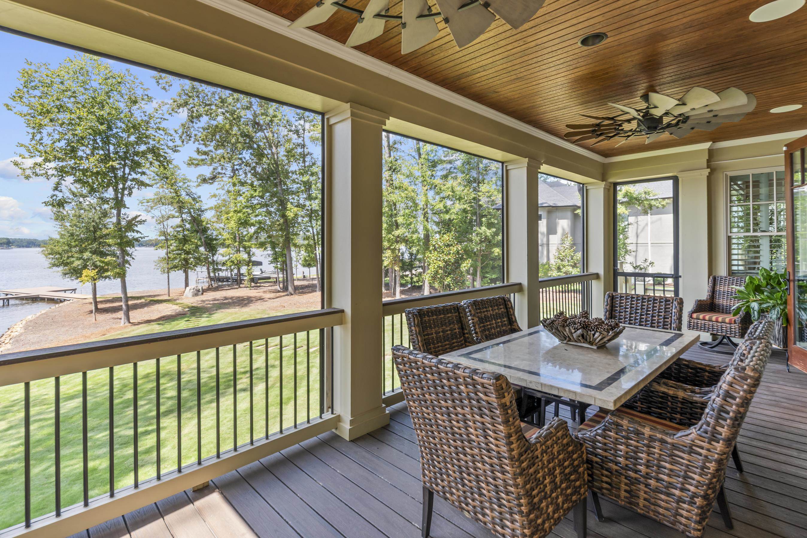 131 CAROLYN DRIVE image 21