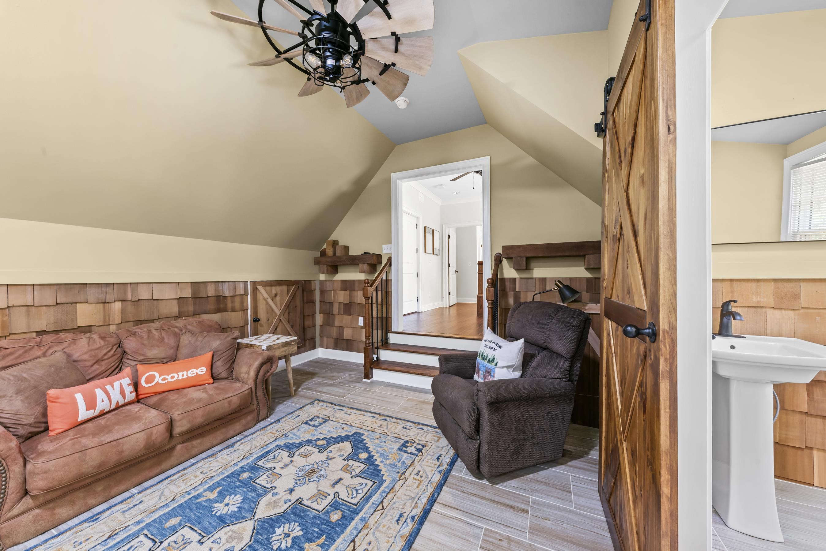 131 CAROLYN DRIVE image 47