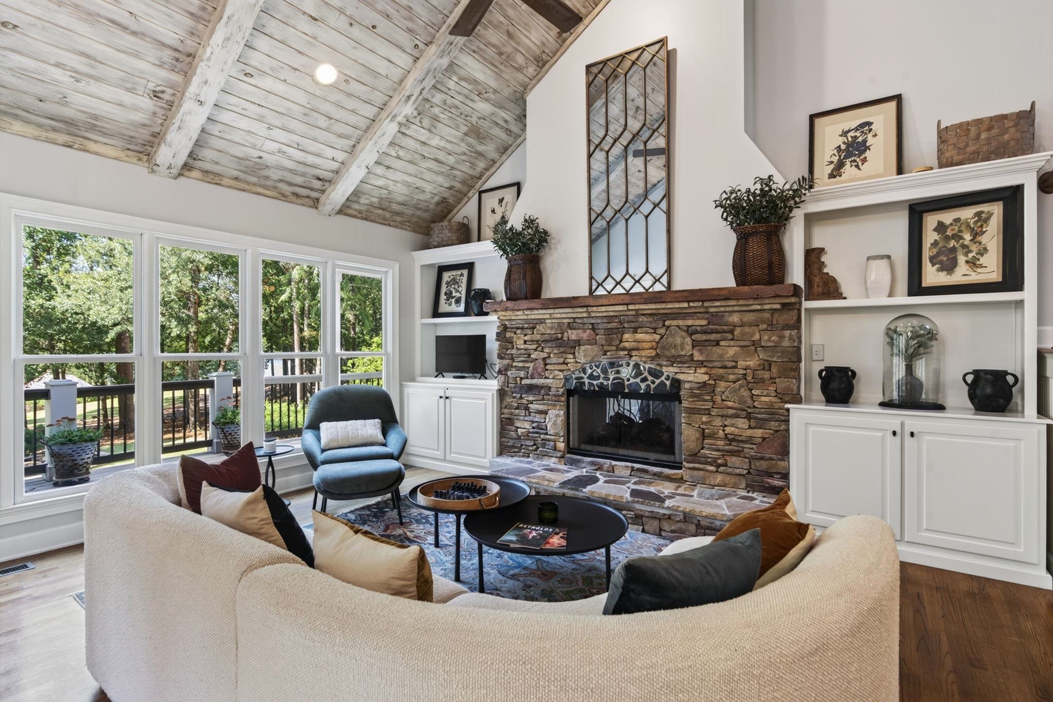 1180 MERCER TRAIL image 22