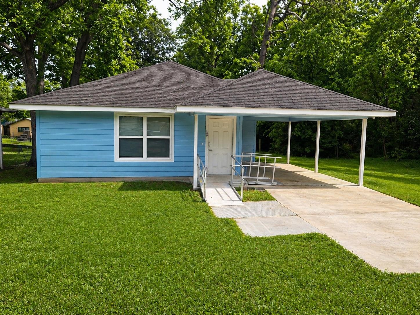 Property photo 1