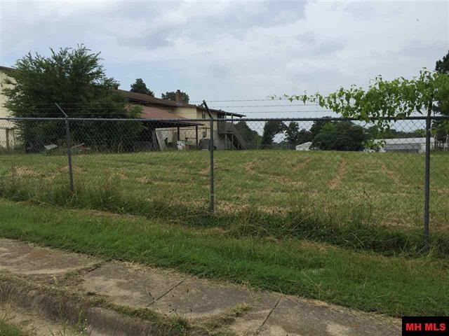 121 E Industrial Park