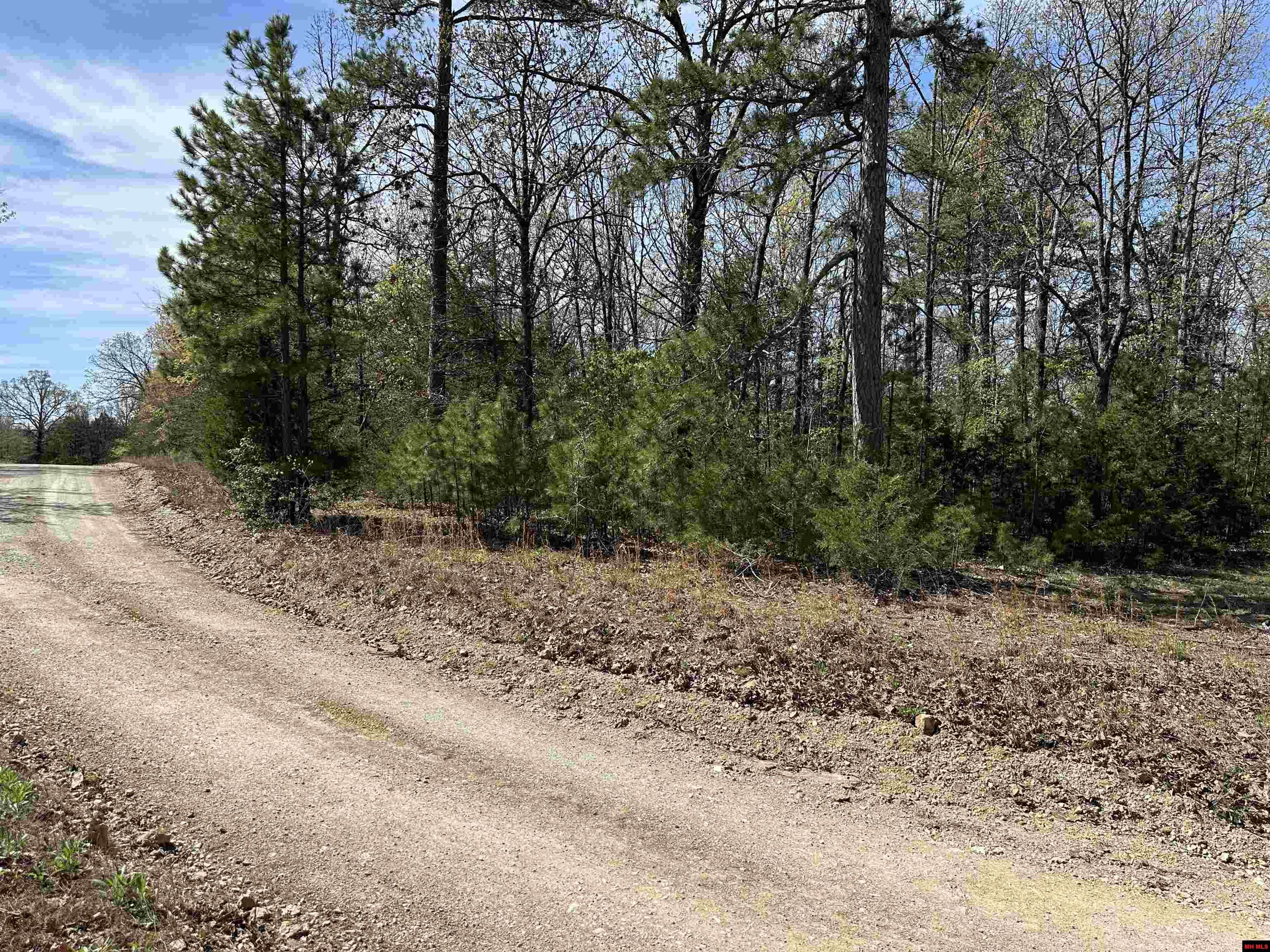 001-09850-000 Hwy 125 North