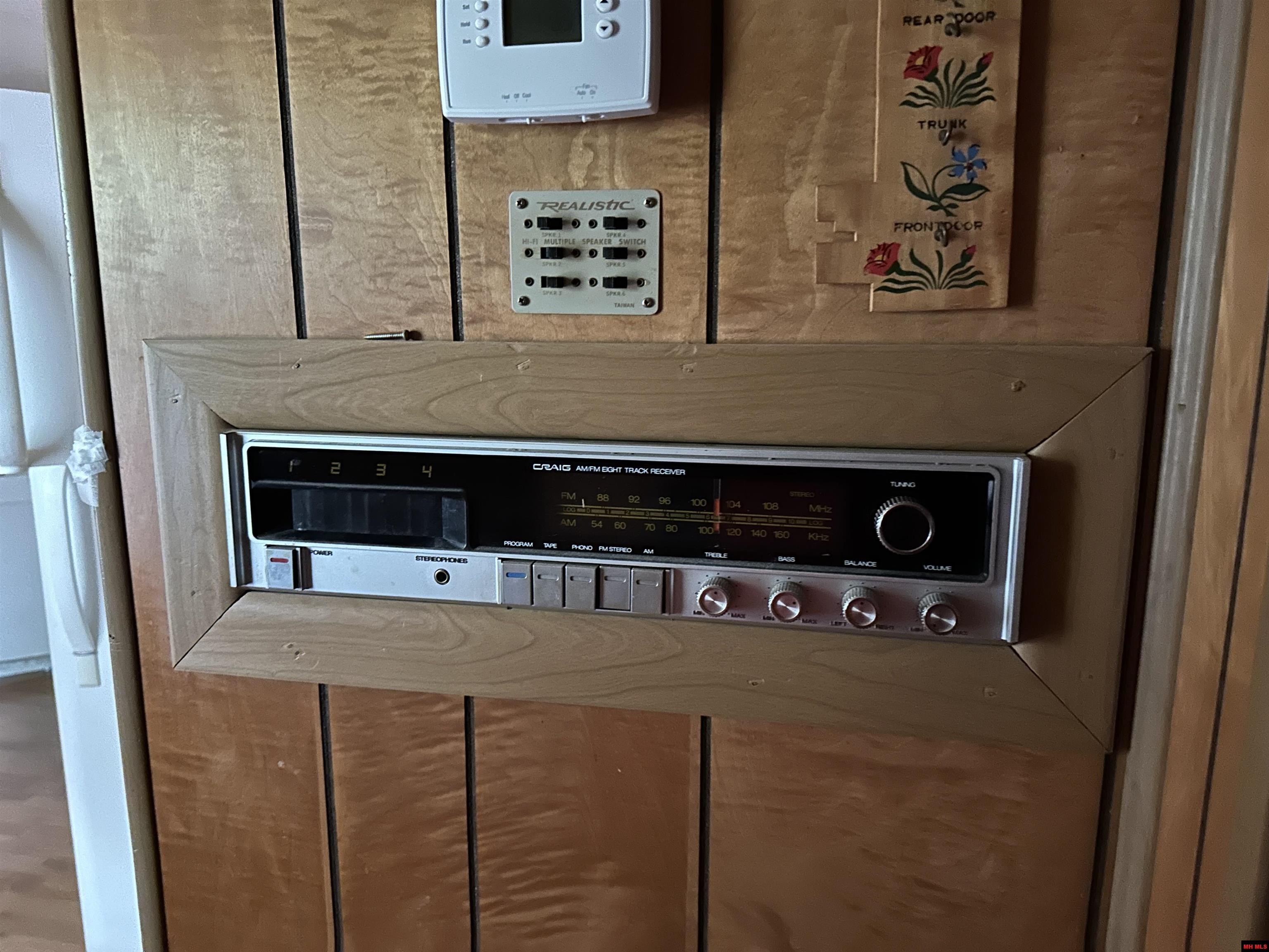 105 HICKORY STREET Bull Shoals, AR